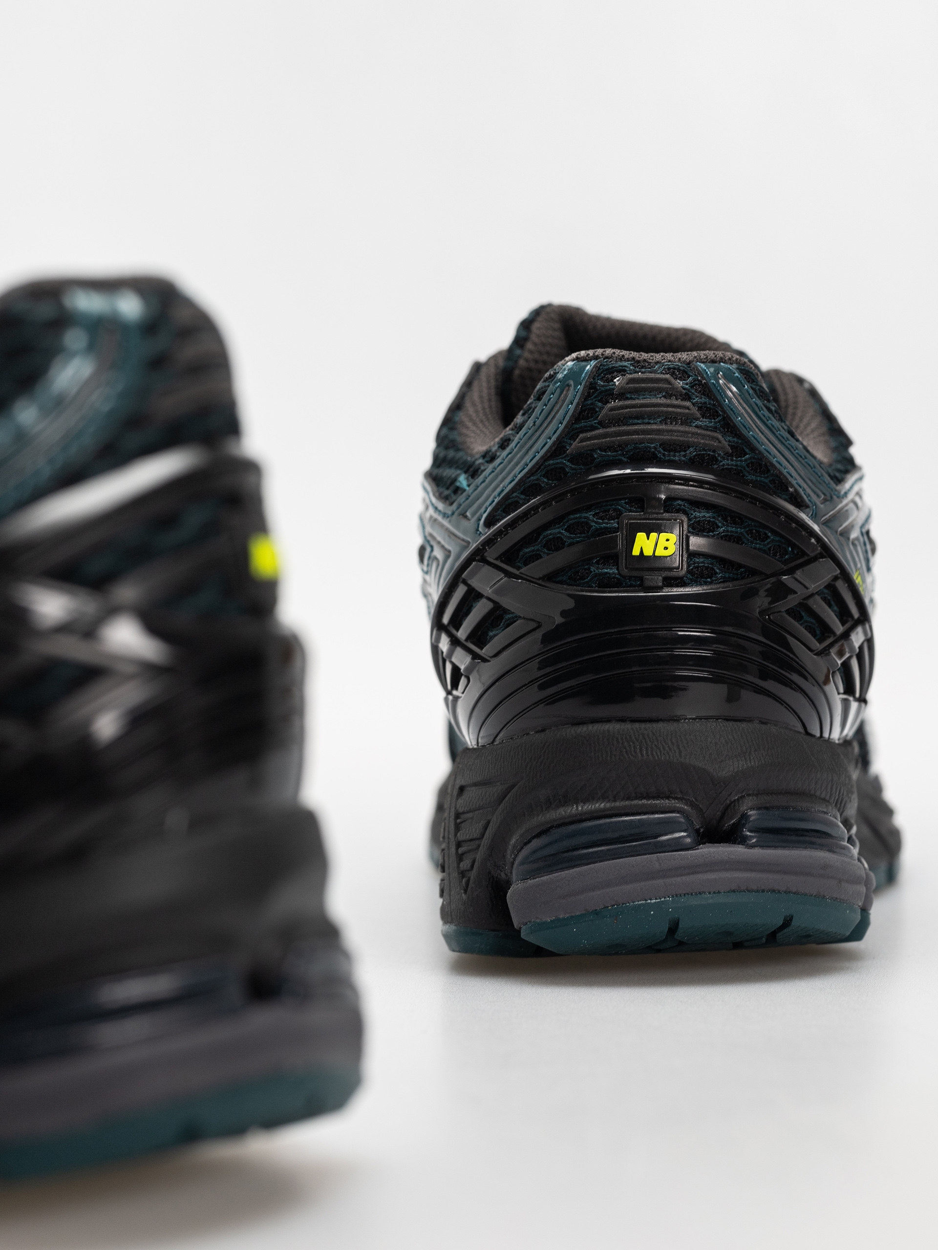 New Balance 1906 Cipők (medusa green/black)