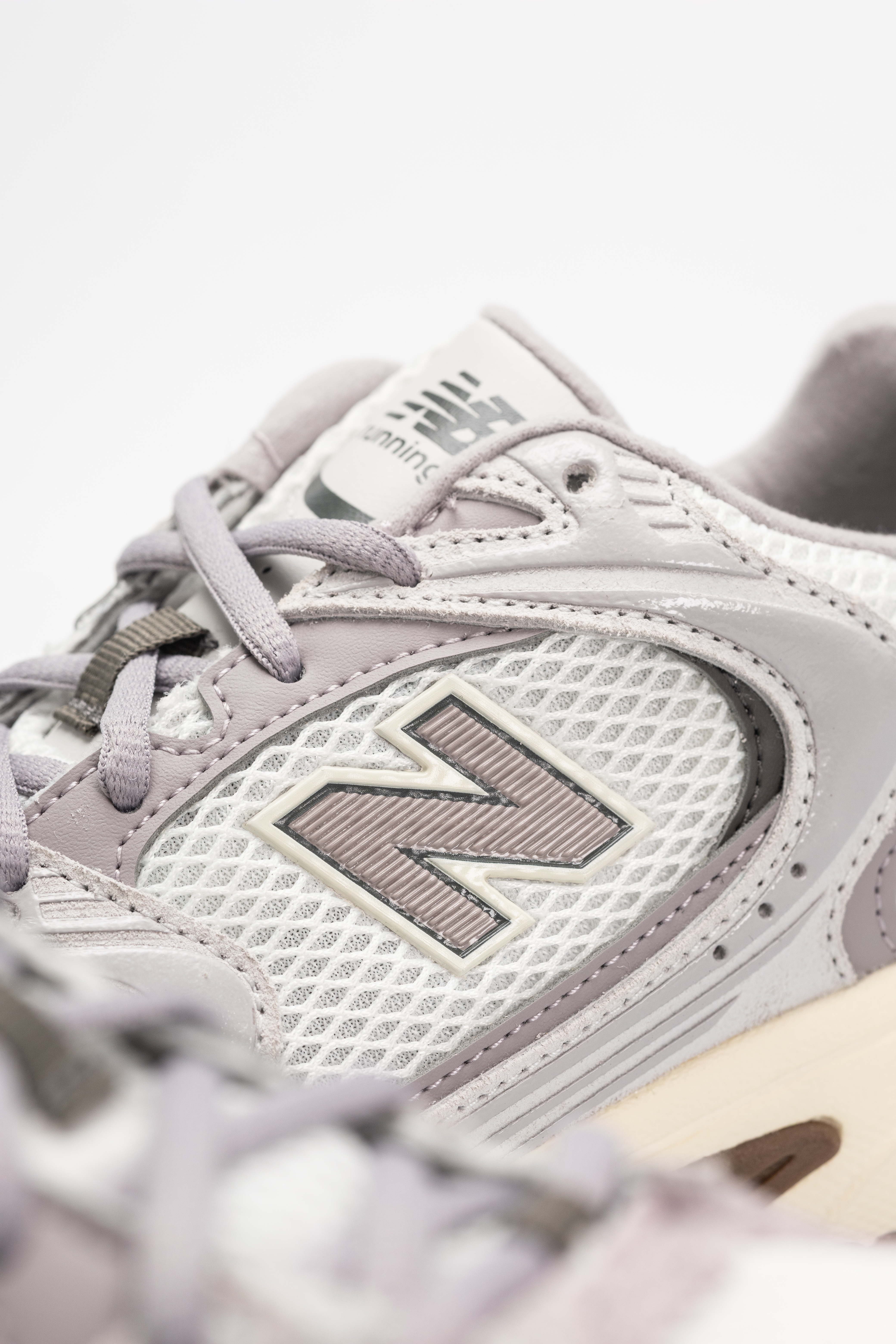 New Balance 530 Cipők (grey matter/truffle salt)