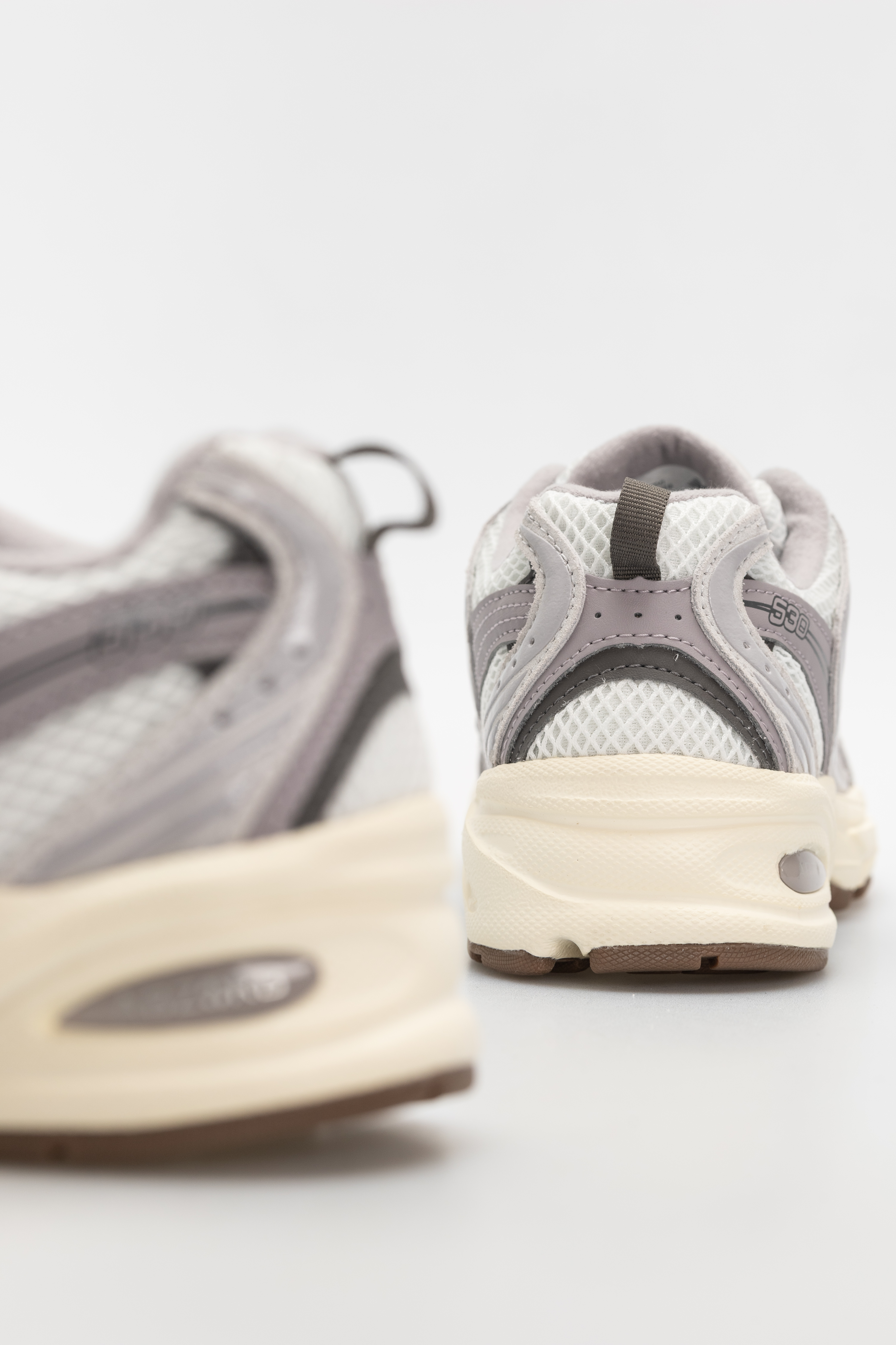 New Balance 530 Cipők (grey matter/truffle salt)