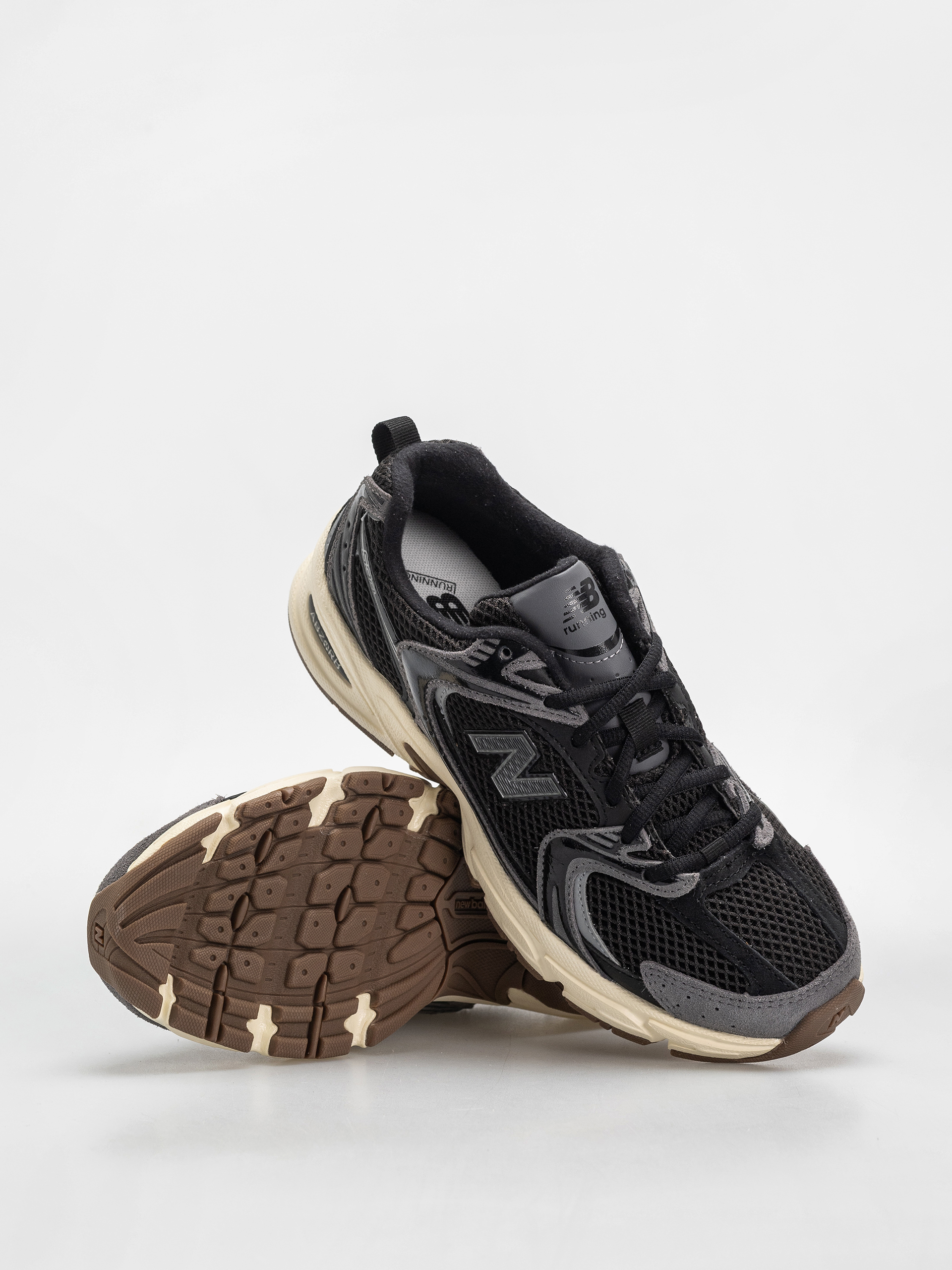 New Balance 530 Cipők (black/castlerock)