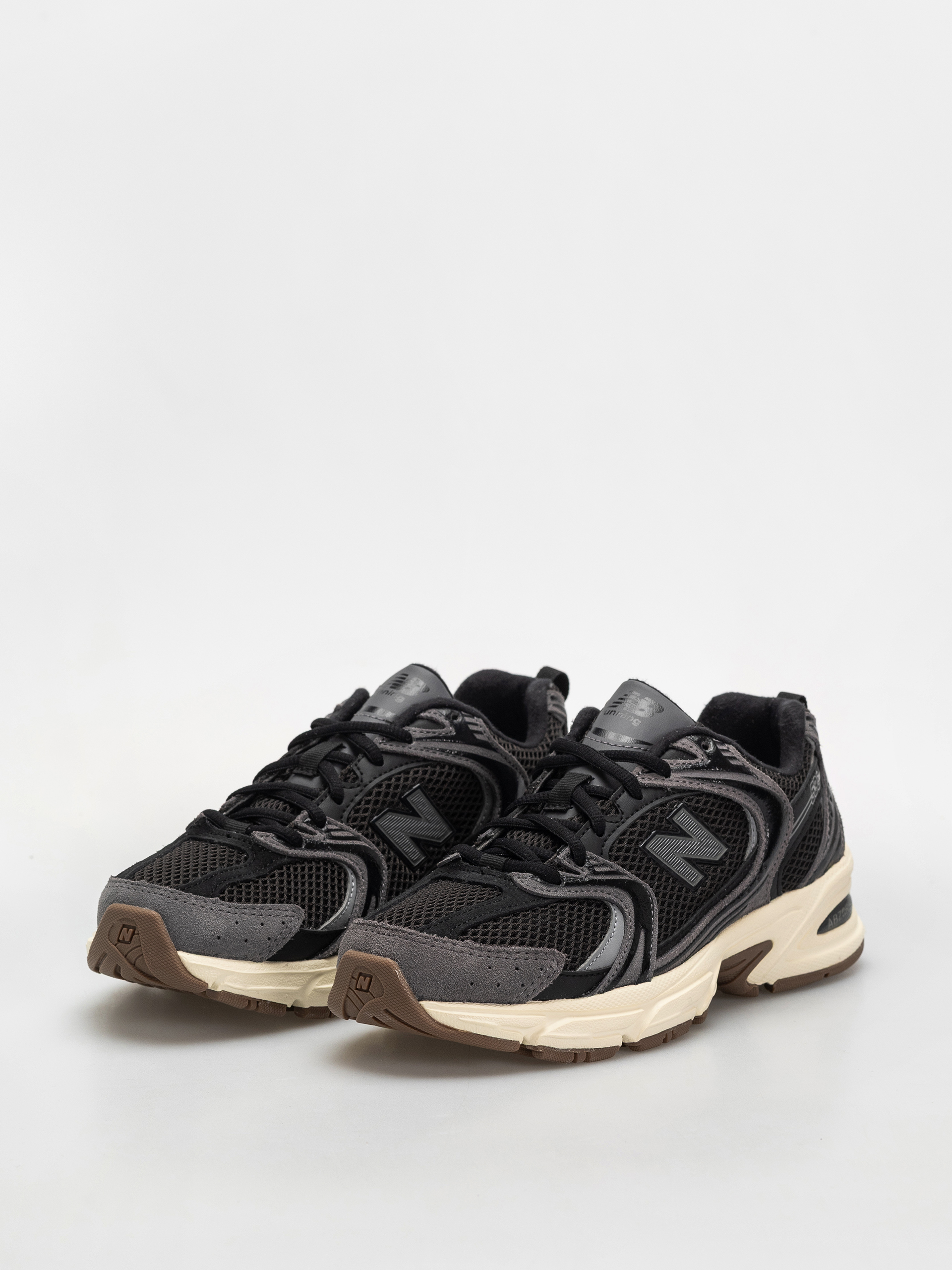 New Balance 530 Cipők (black/castlerock)