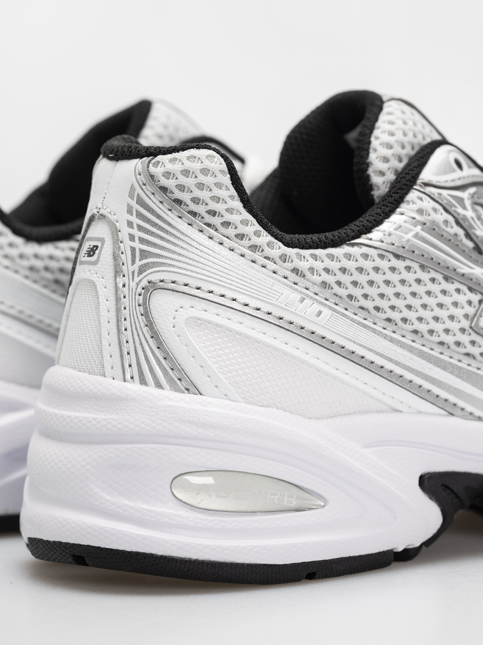 Cipők New Balance 740 (white/silver metallic/black nw2)