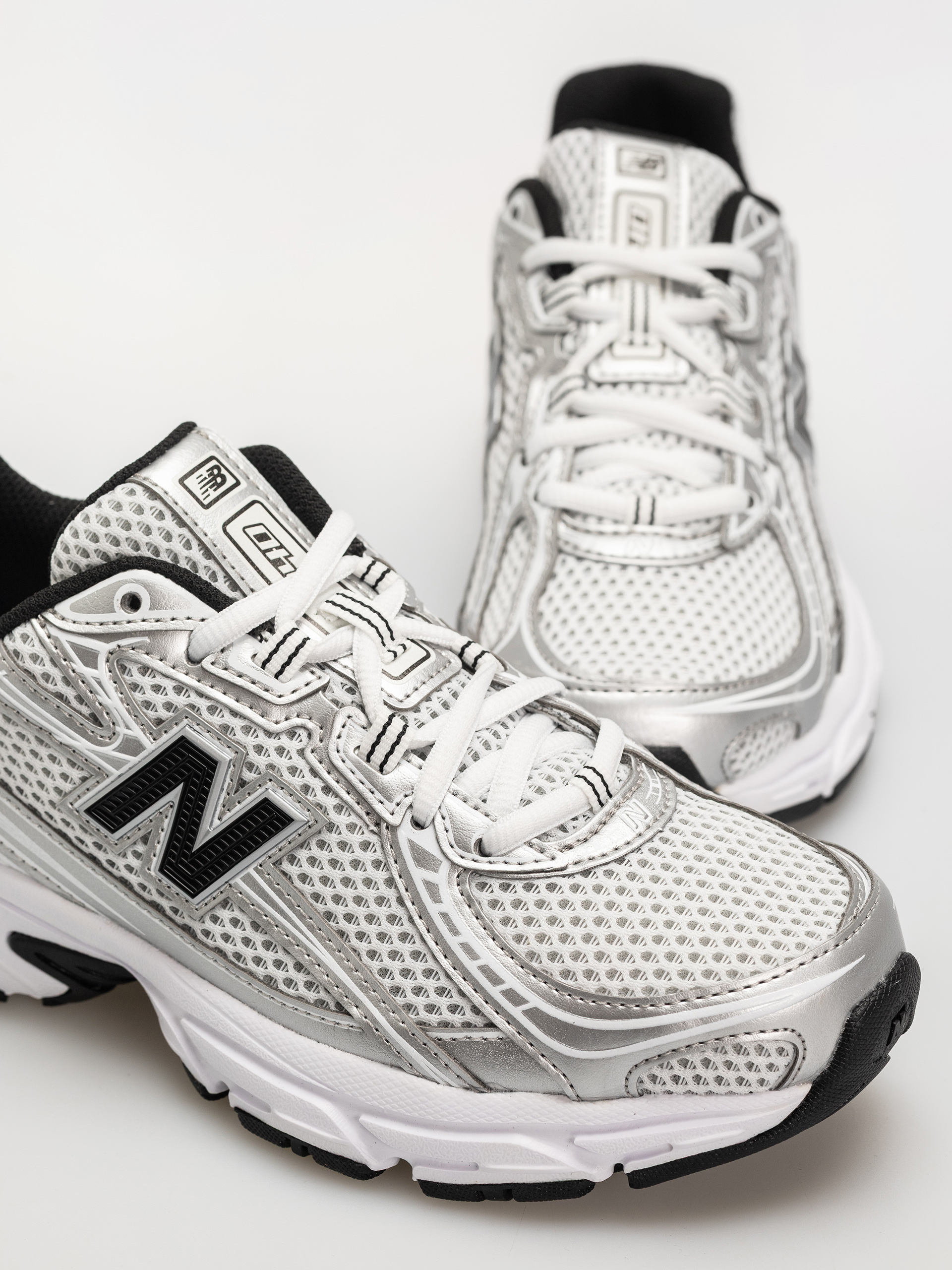 Cipők New Balance 740 (white/silver metallic/black nw2)