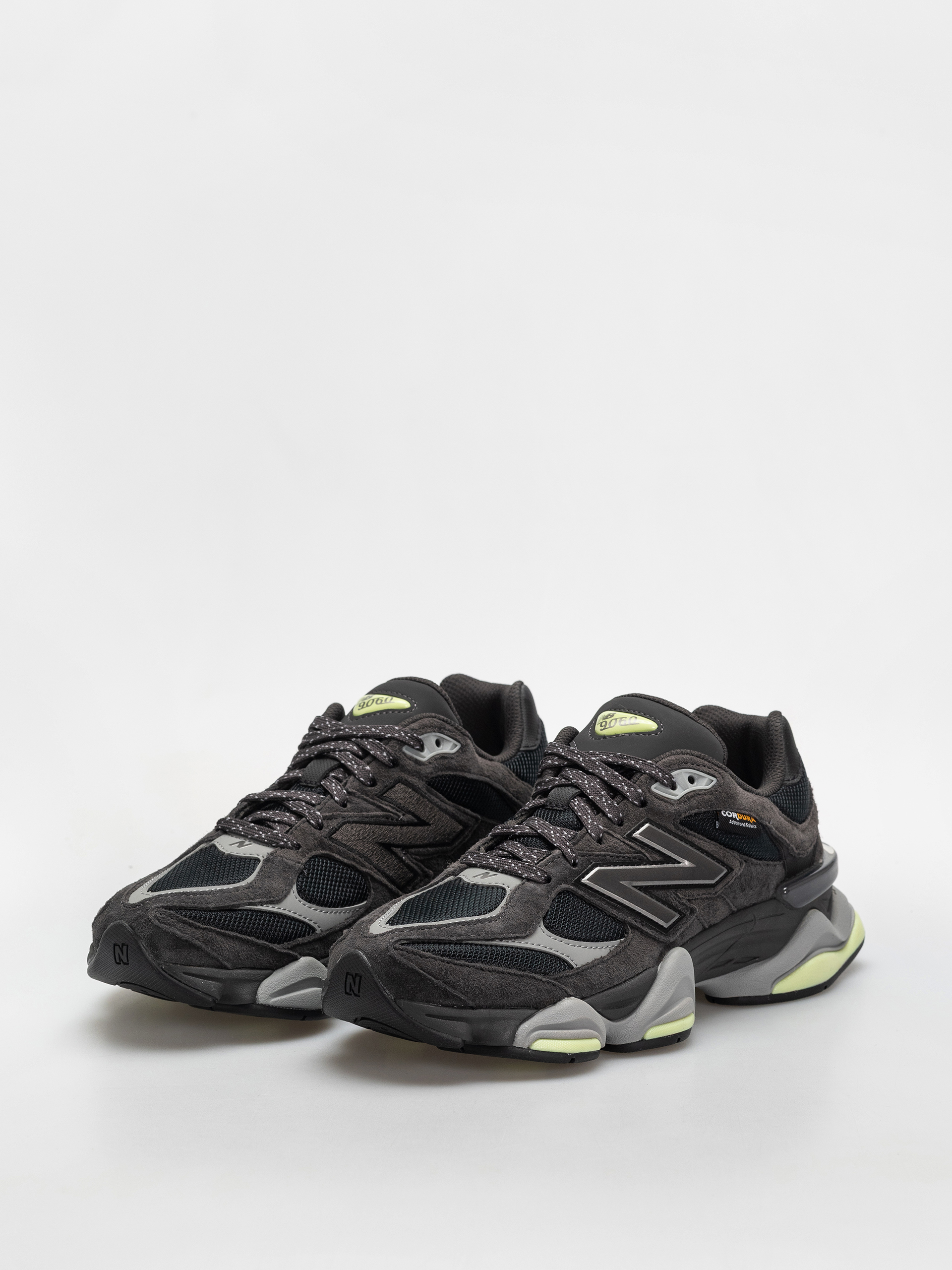 New Balance 9060 Cipők (black cement/dry lime)