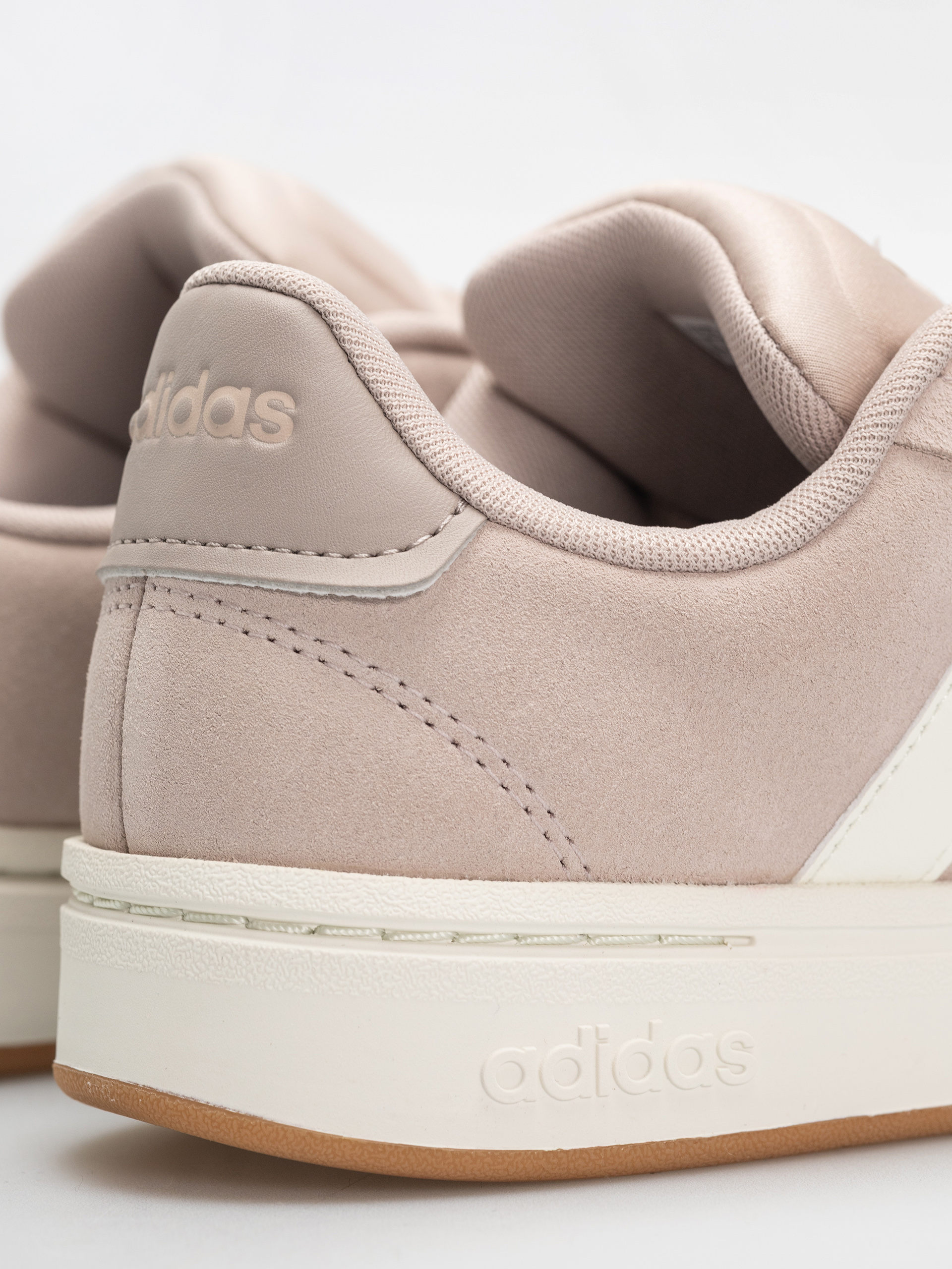 adidas Grand Court Alpha 0 Wmn Cipők (wontau/owhite/vapgre)