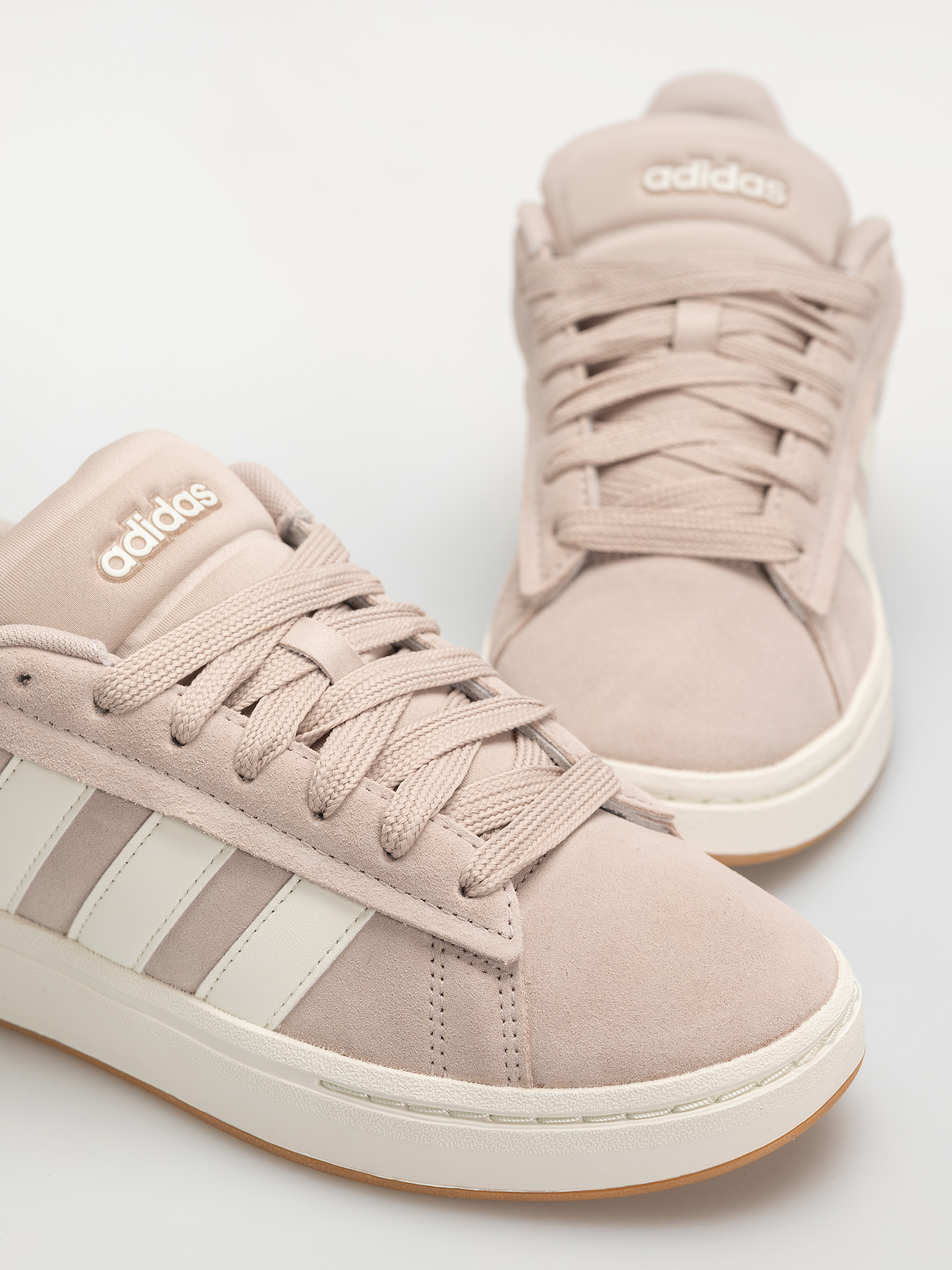 adidas Grand Court Alpha 0 Wmn Cipők (wontau/owhite/vapgre)