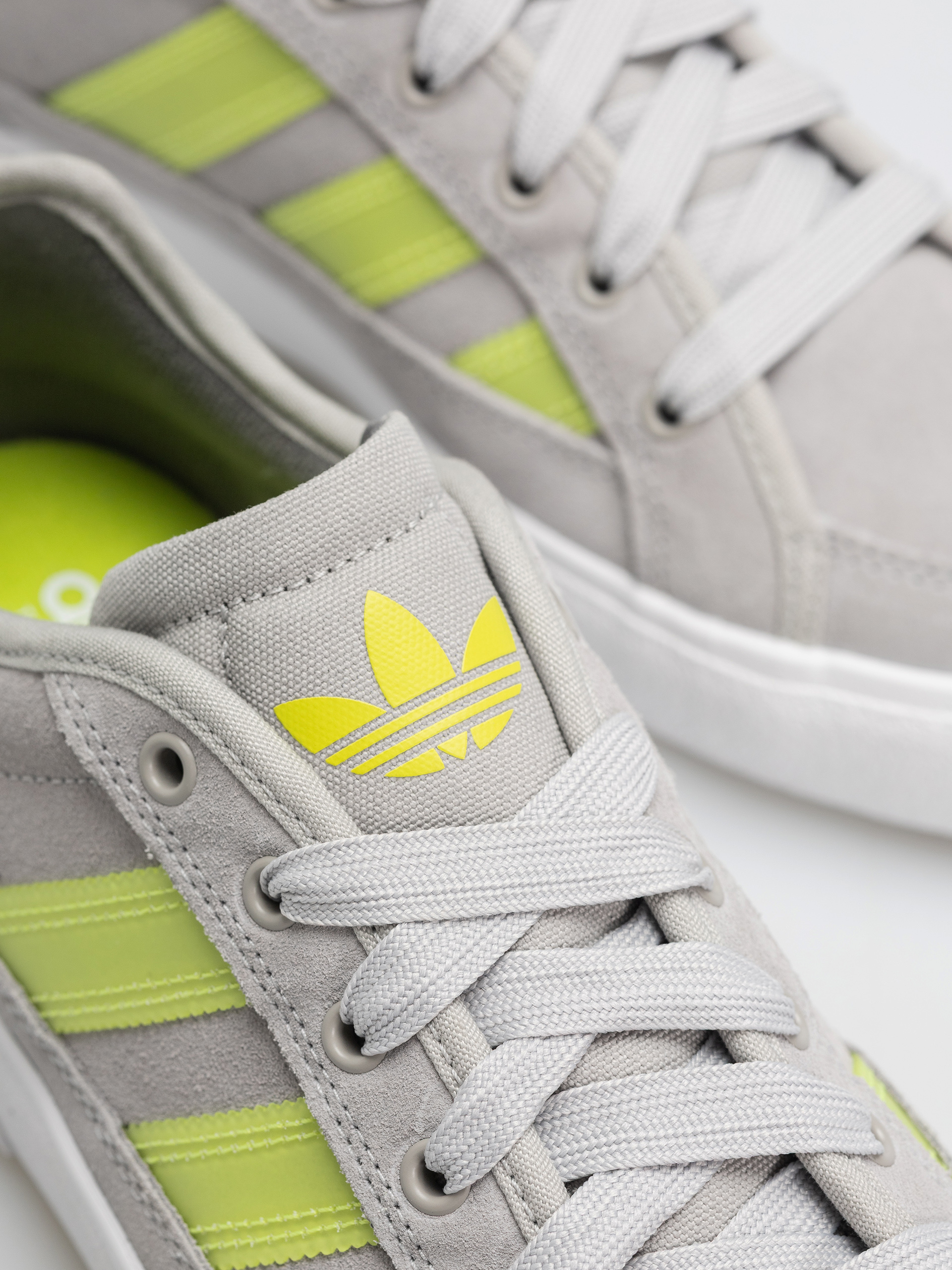 adidas Court Tns Premiere Cipők (gretwo/sslime/grethr)