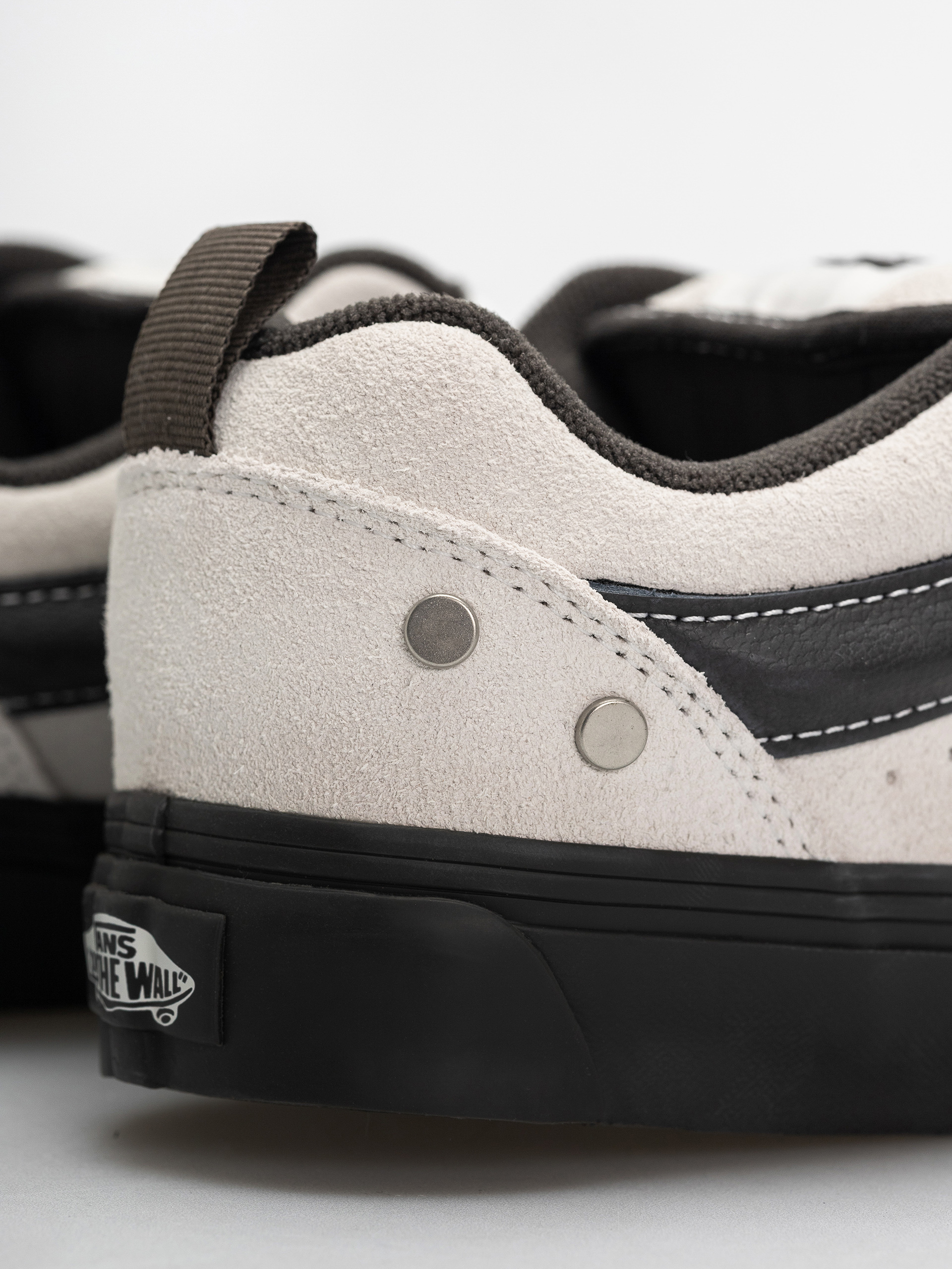 Vans Knu Skool Cipők (white)