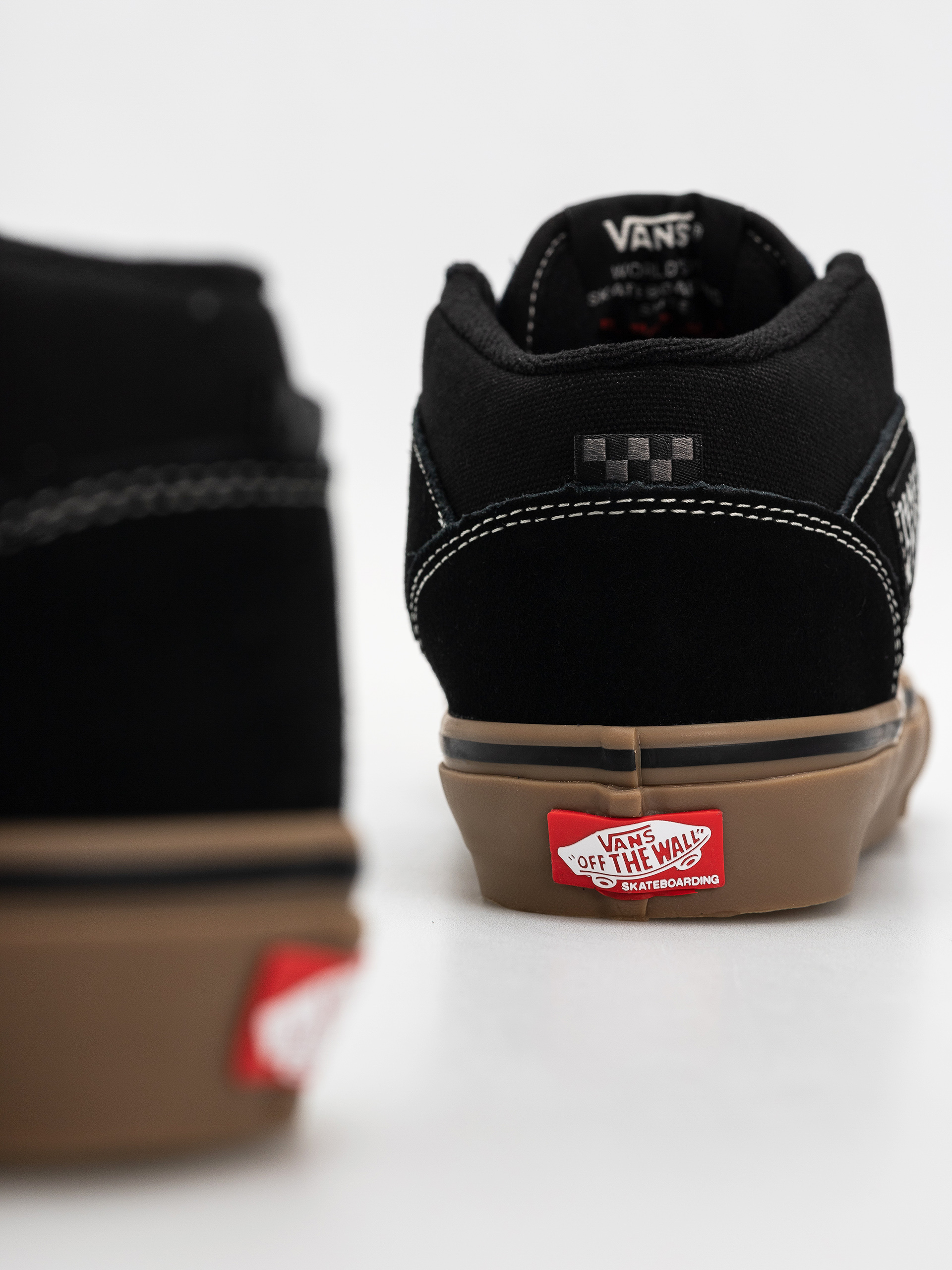 Vans Skate Half Cab Cipők (black/gum/white)