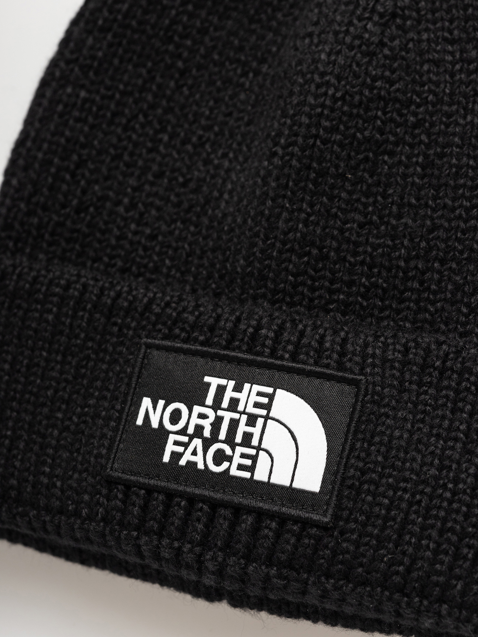 Sapka The North Face Tnf Logo Box Cuffed (tnf black)