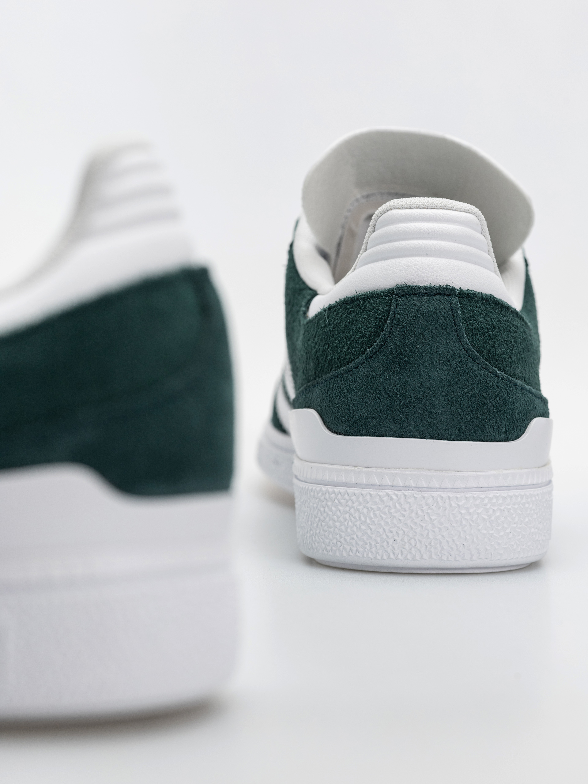 adidas Busenitz Cipők (aurivy/ftwwht/goldmt)