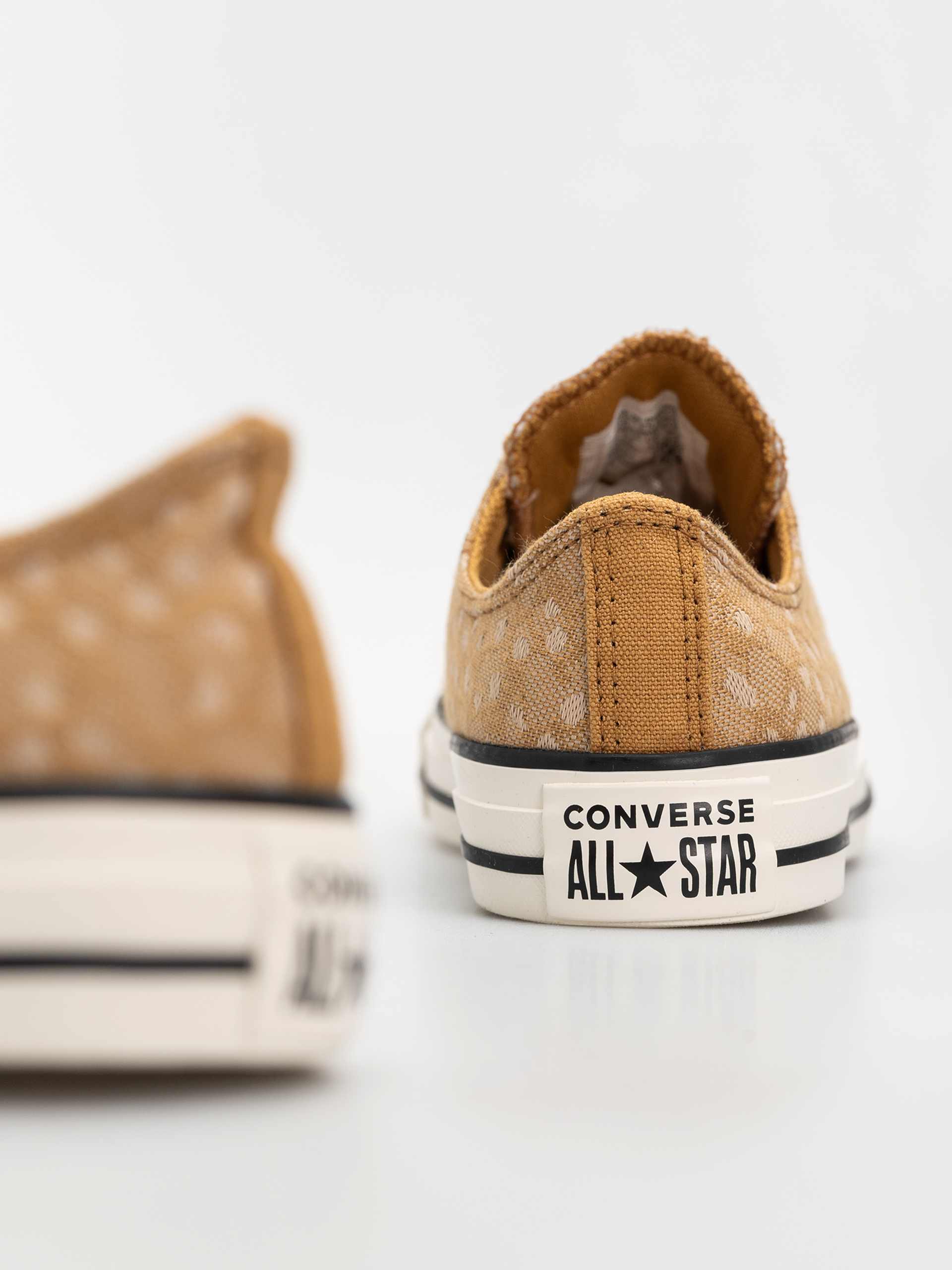 Converse Chuck Taylor All Star Ox Tornacipők (honey stick/egret/hay day)