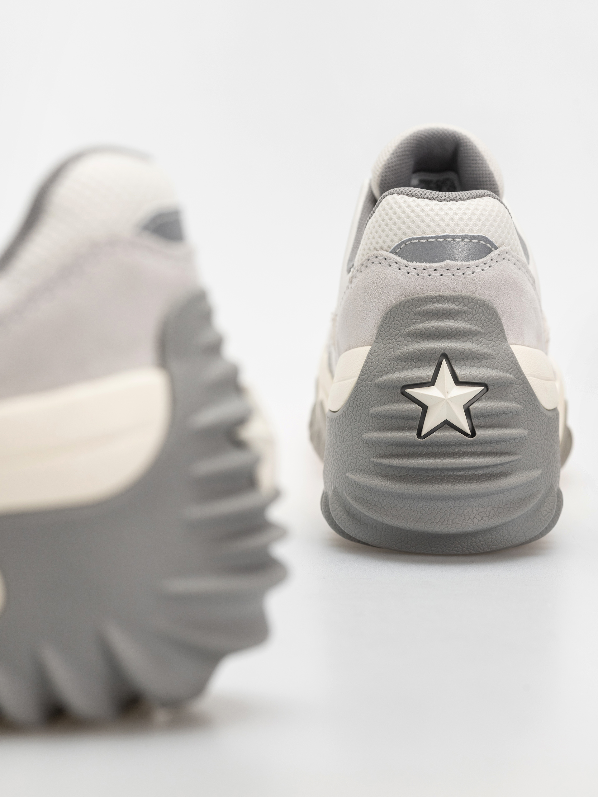 Converse Wave Motion Trainer Ox Cipők (white)