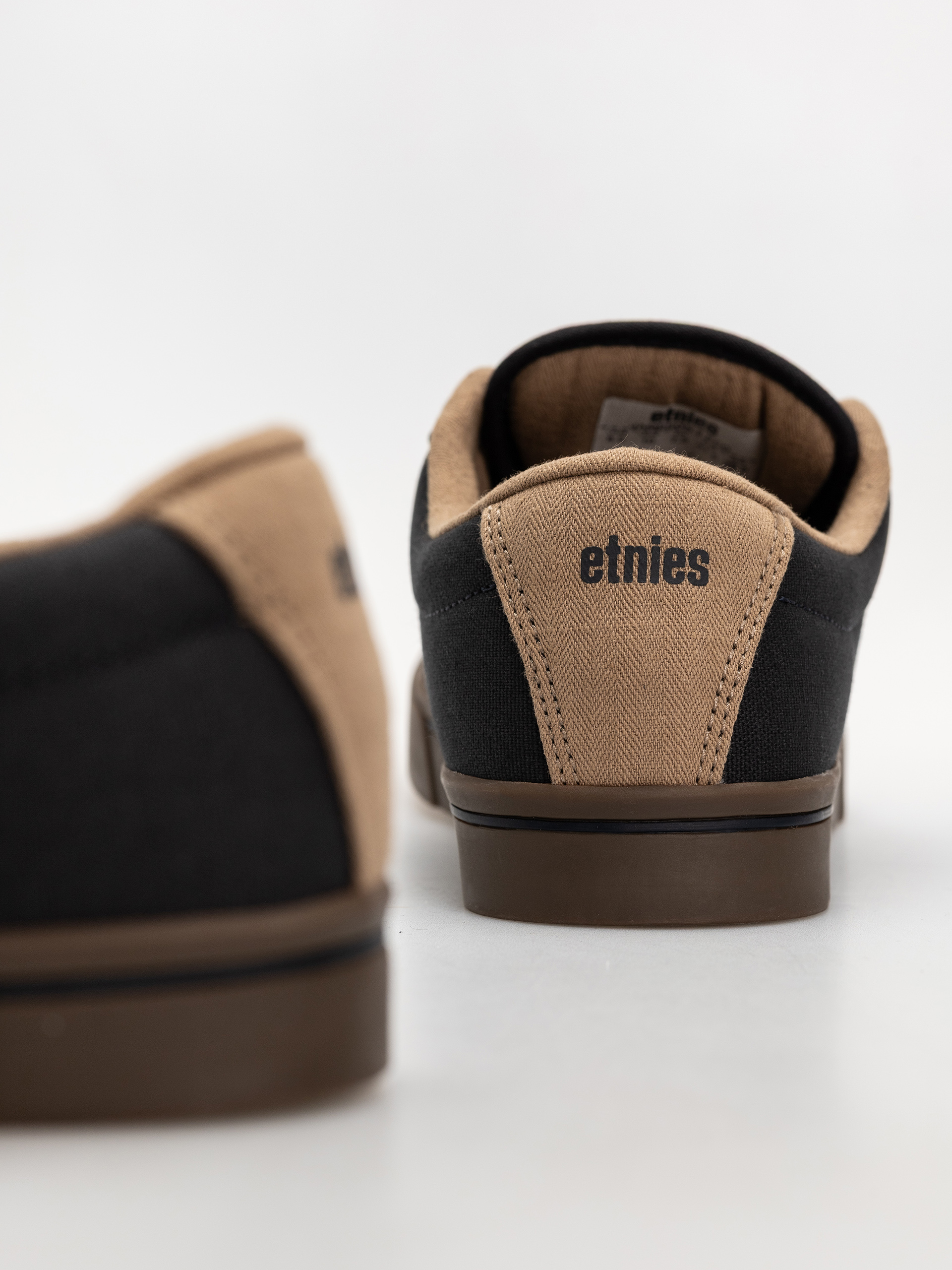 Etnies Jameson 2 Eco Cipők (navy/tan/gum)