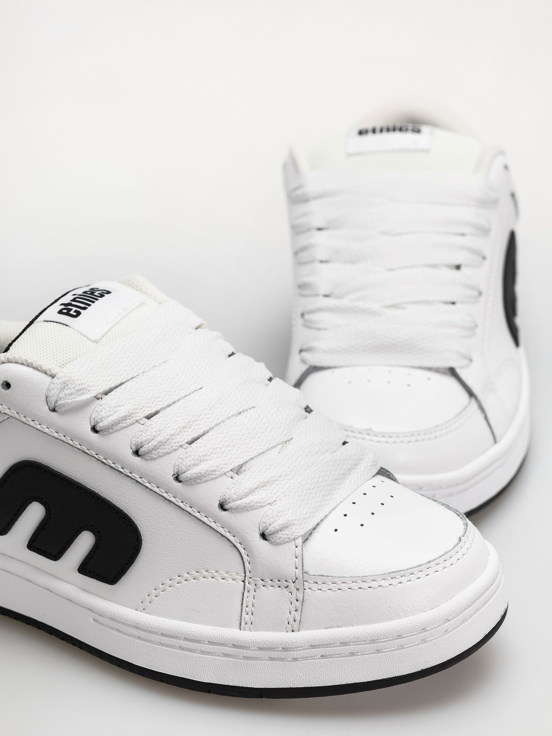 Etnies Kingpin 2K Cipők (white/black)