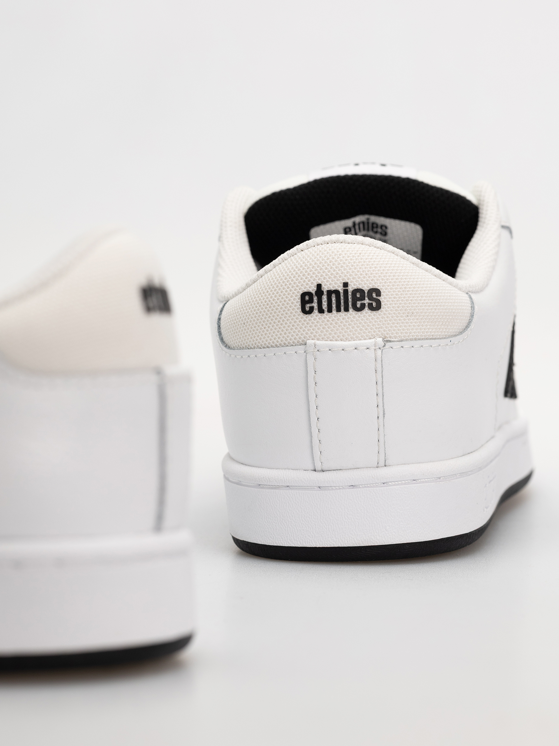 Etnies Kingpin 2K Cipők (white/black)