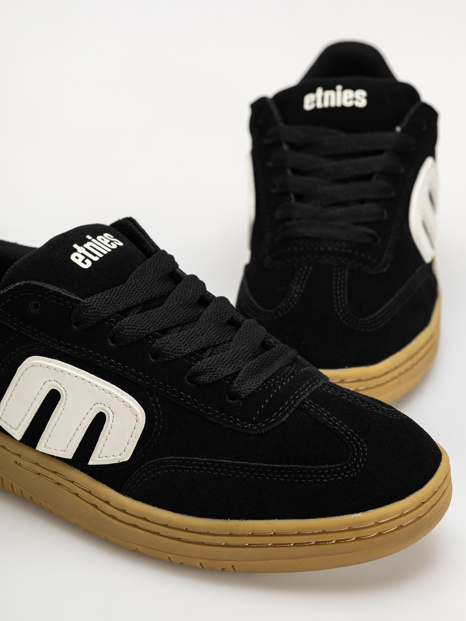 Etnies Locut Cipők (black/gum/white)