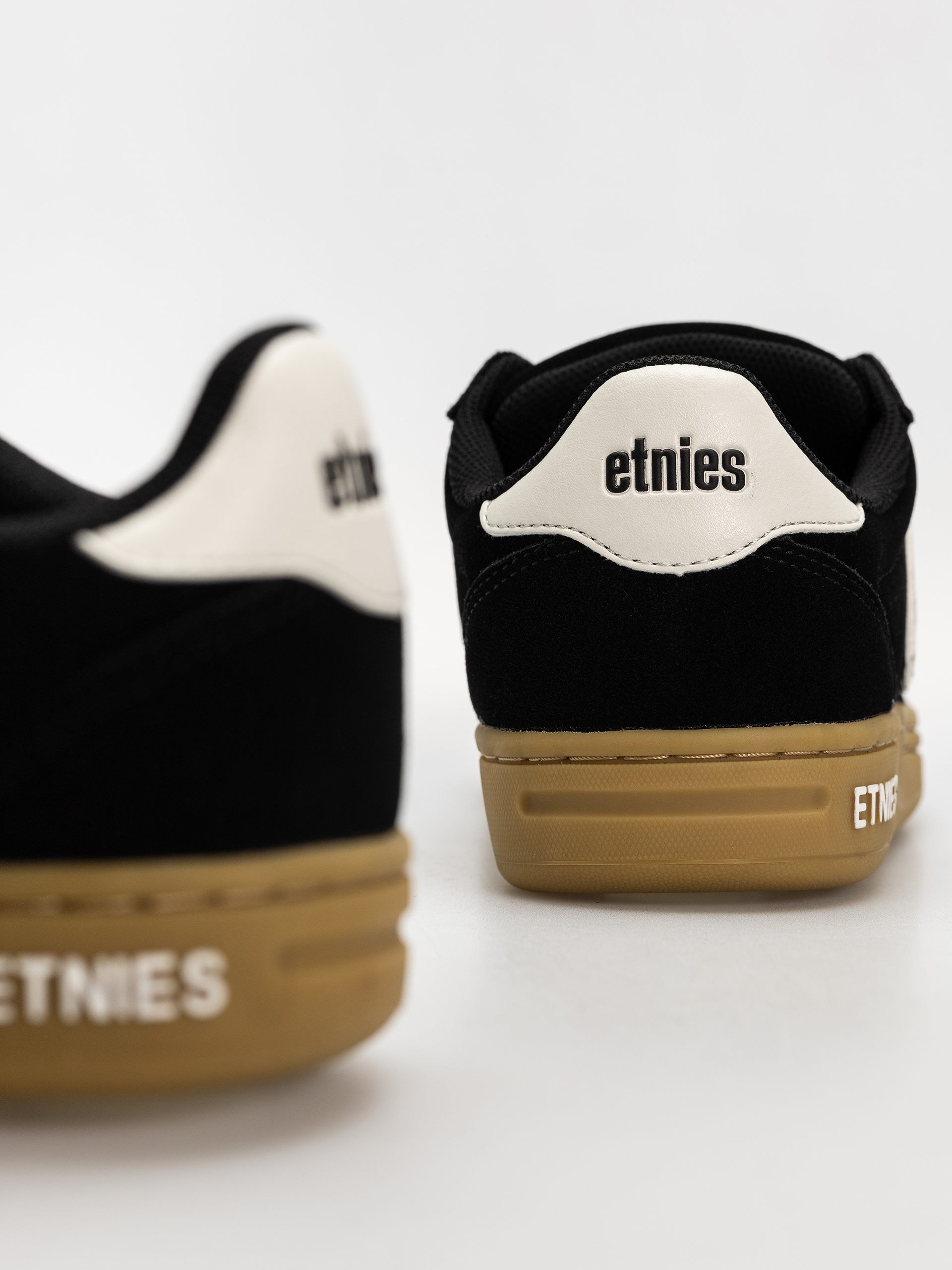 Etnies Locut Cipők (black/gum/white)