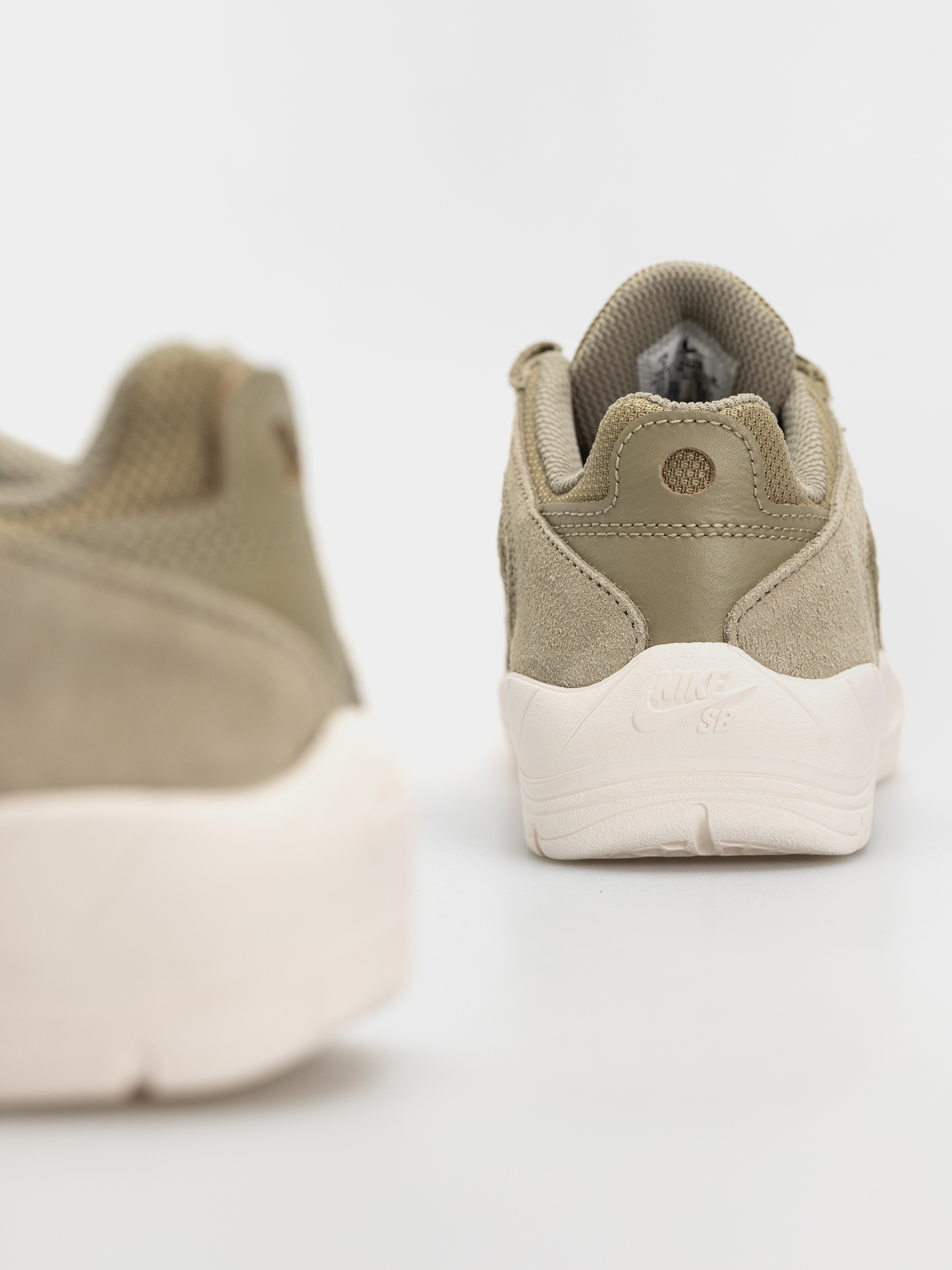 Nike SB Vertebrae Cipők (neutral olive/sail neutral olive sail)
