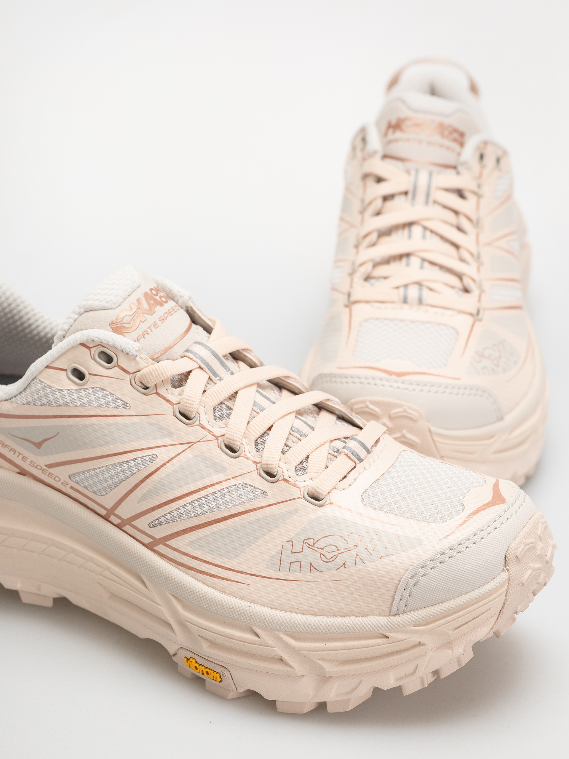 Hoka Mafate Speed 2 Cipők (beech wood/stucco)