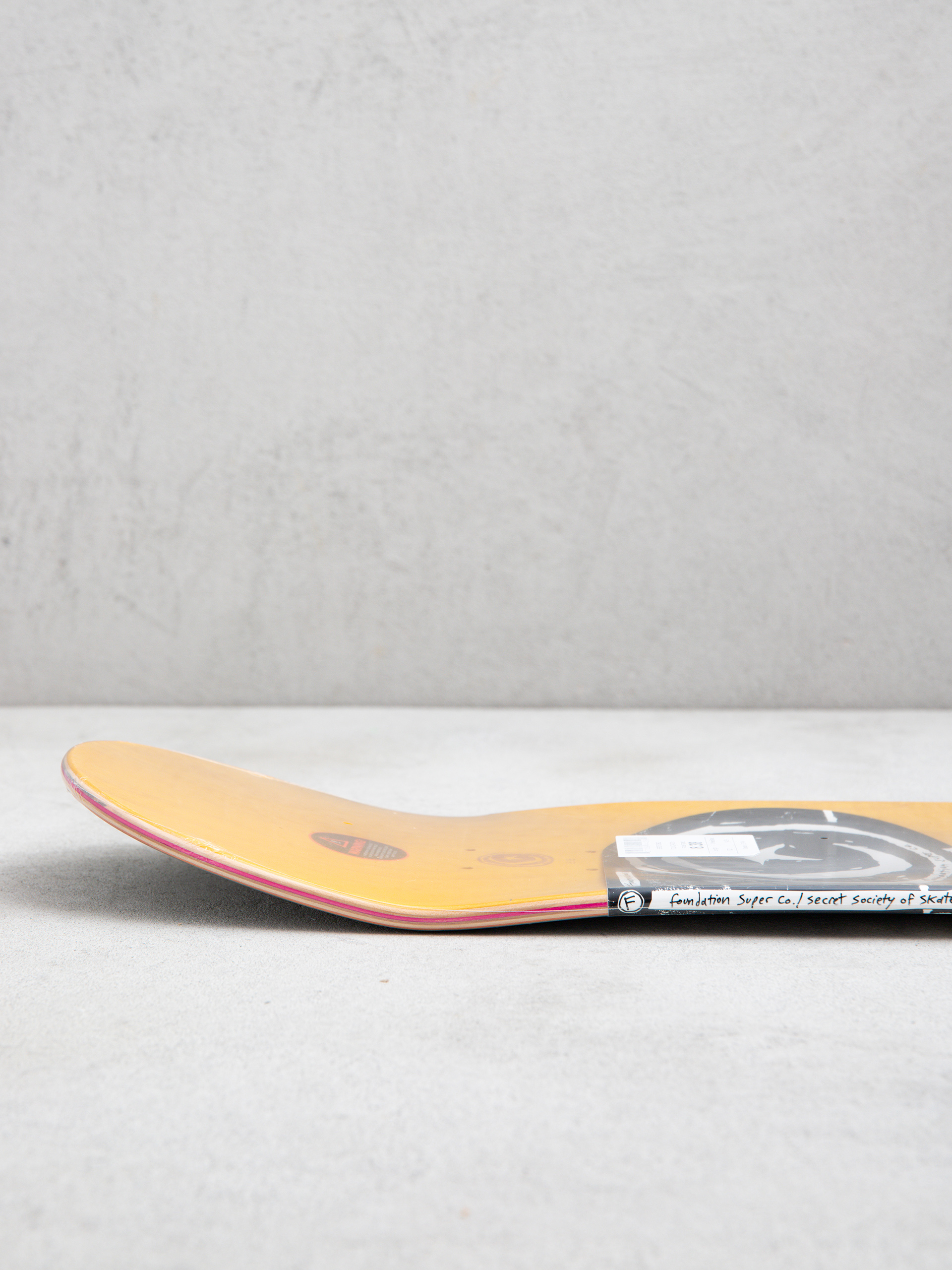 Gördeszka lap Foundation Tie Me