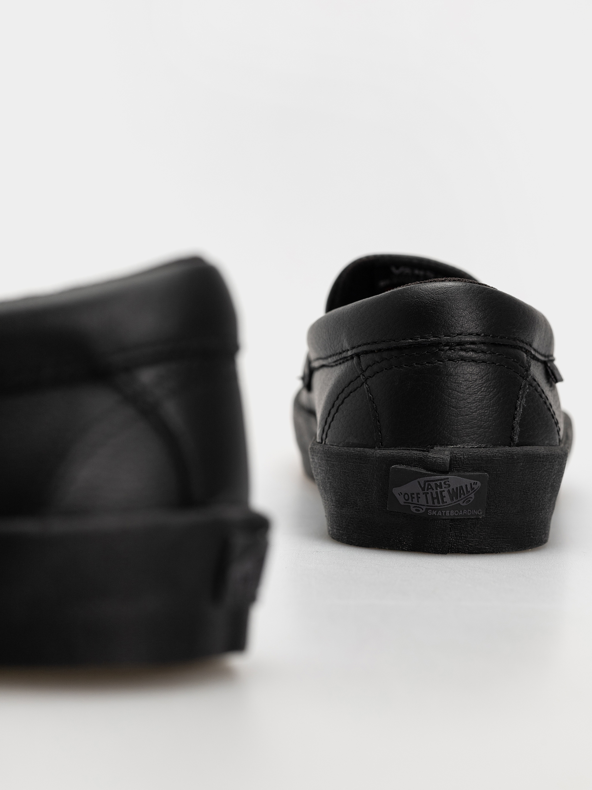 Vans Skate Loafer Cipők (black/black)