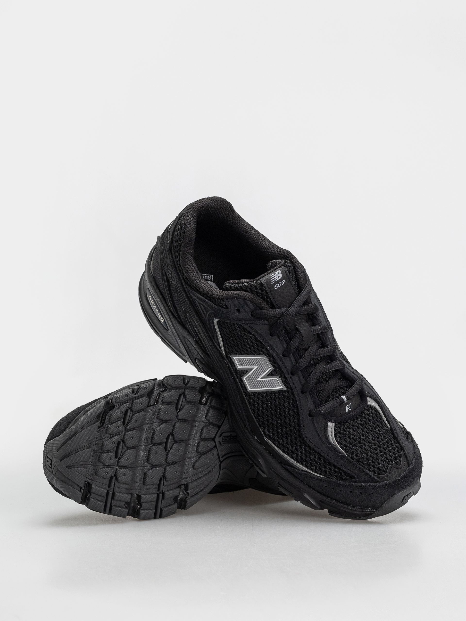 New Balance 509 Cipők (black/black)