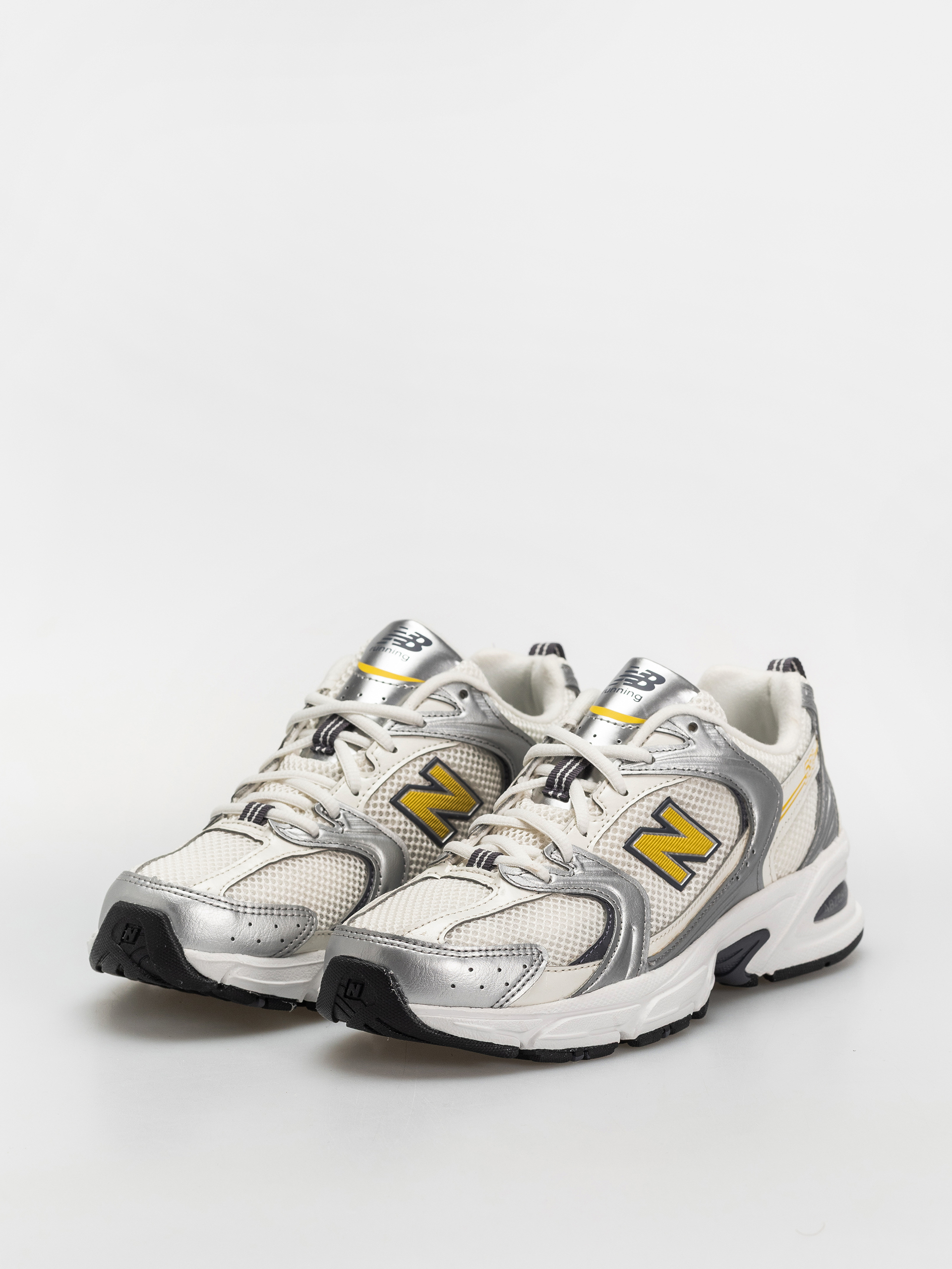 New Balance 530 Cipők (silver metallic/sea salt/apollo gold)