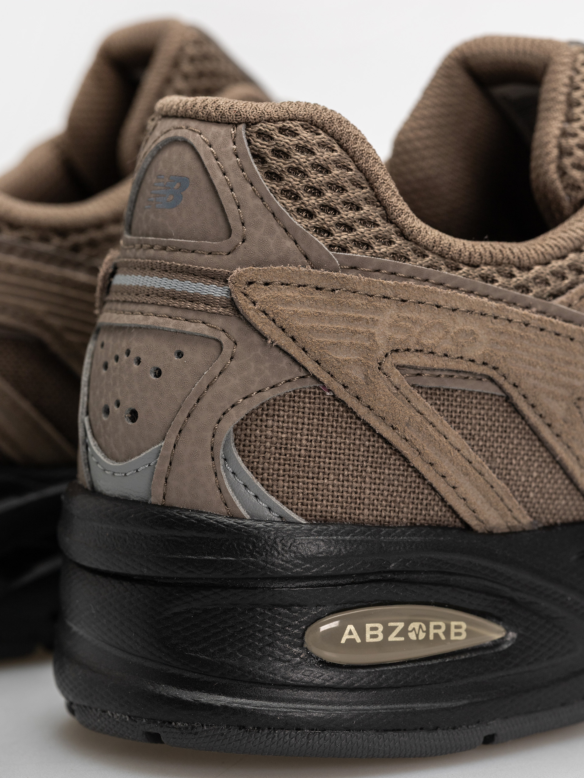 New Balance 509 Cipők (thunder brown/black)