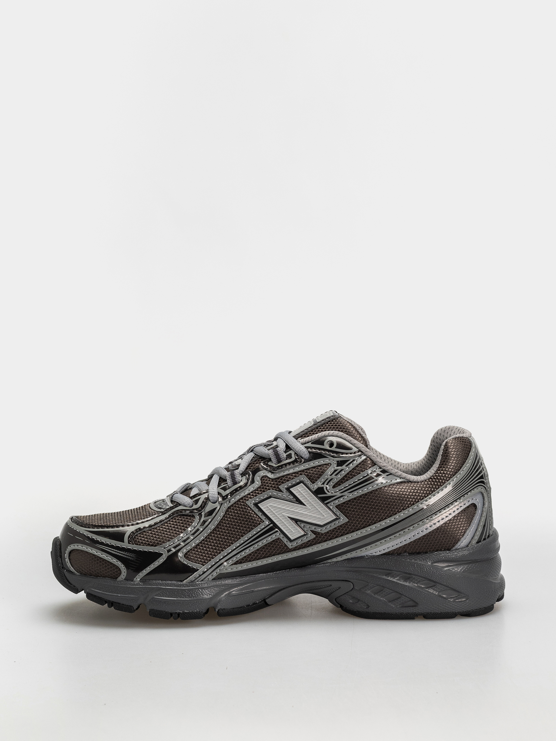 New Balance 740 Cipők (black metallic/castlerock pfp)
