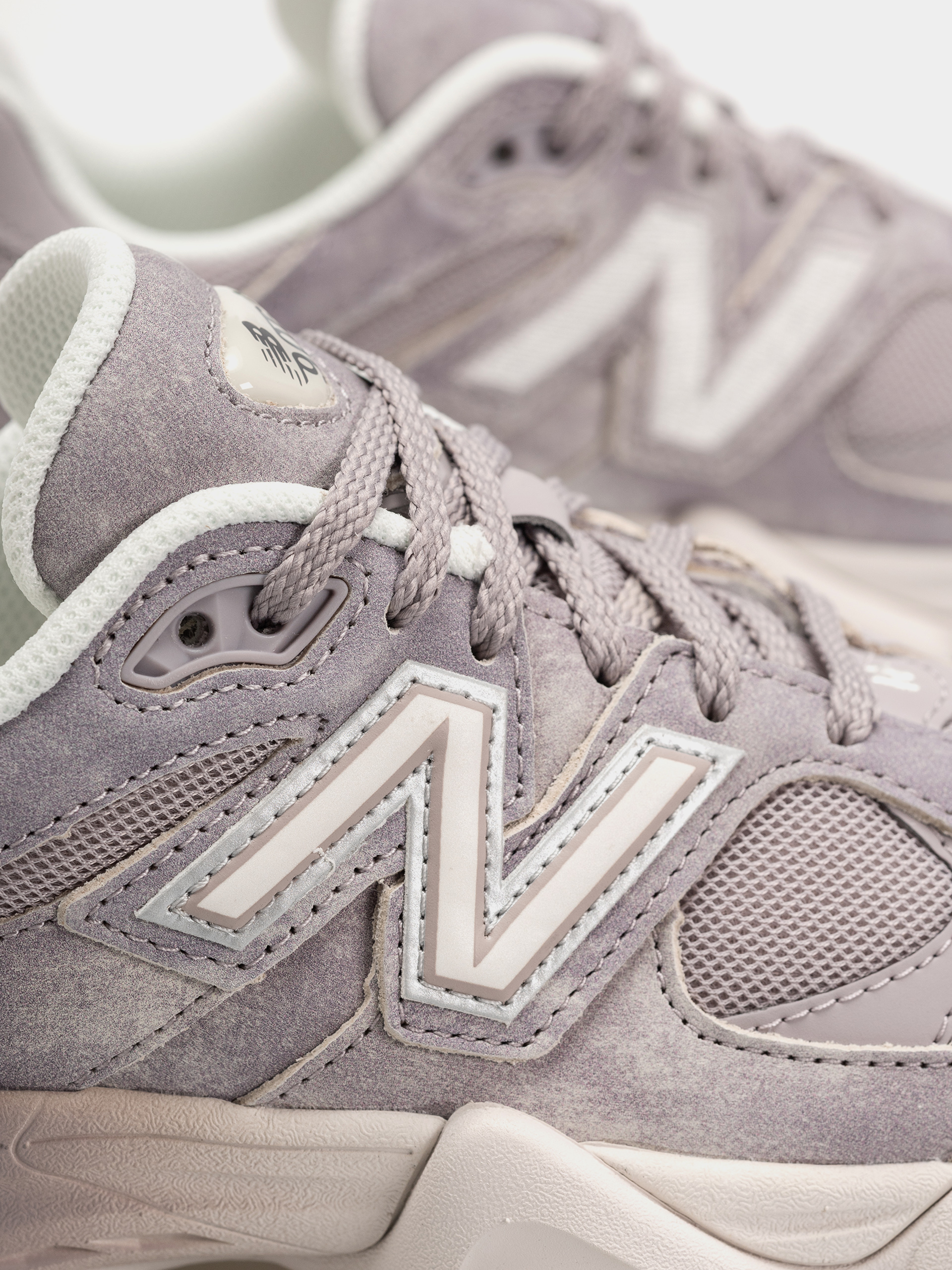 New Balance 9060 Cipők (truffle salt/sea salt)