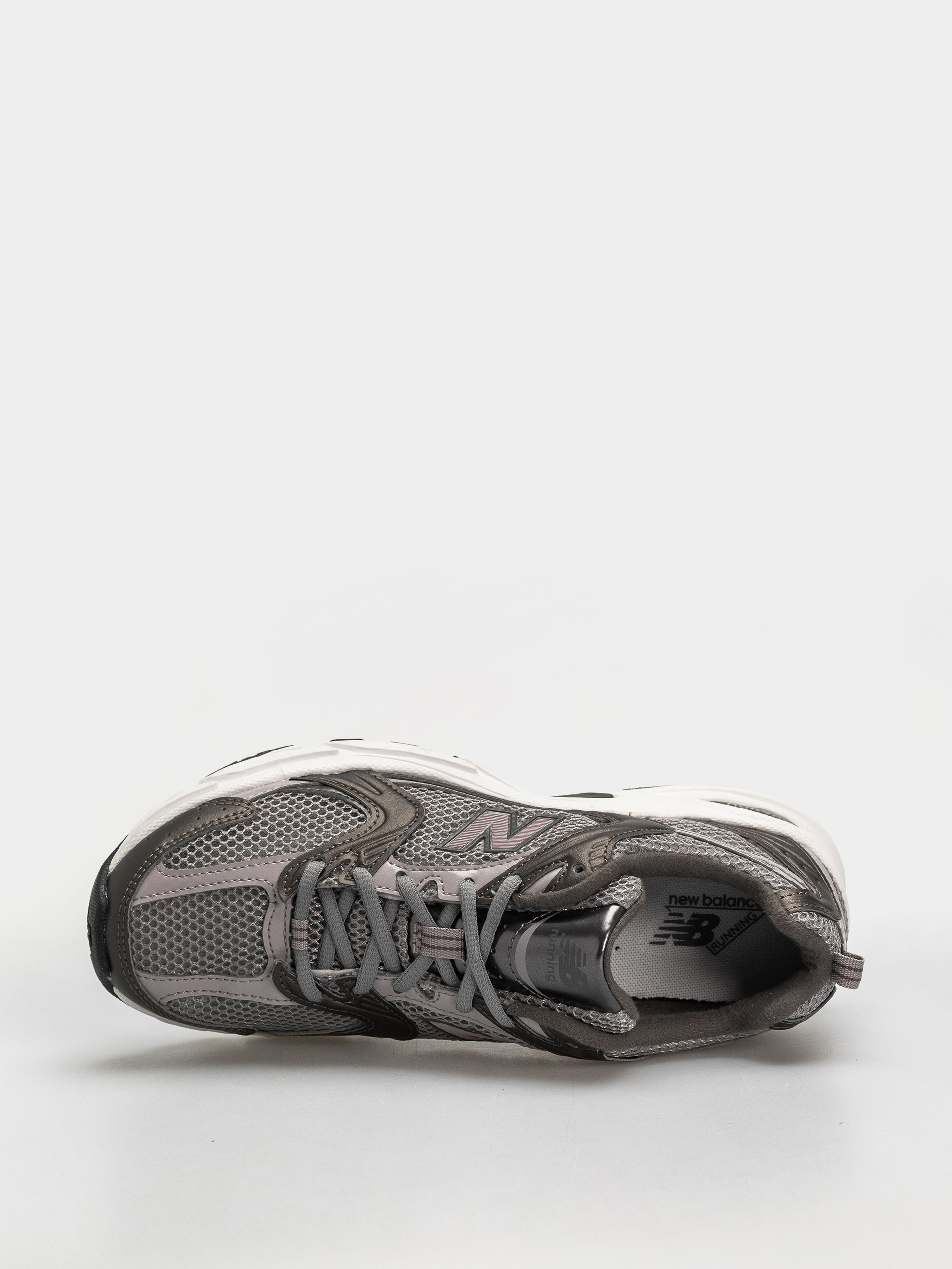 New Balance 530 Cipők (black metallic/truffle salt)