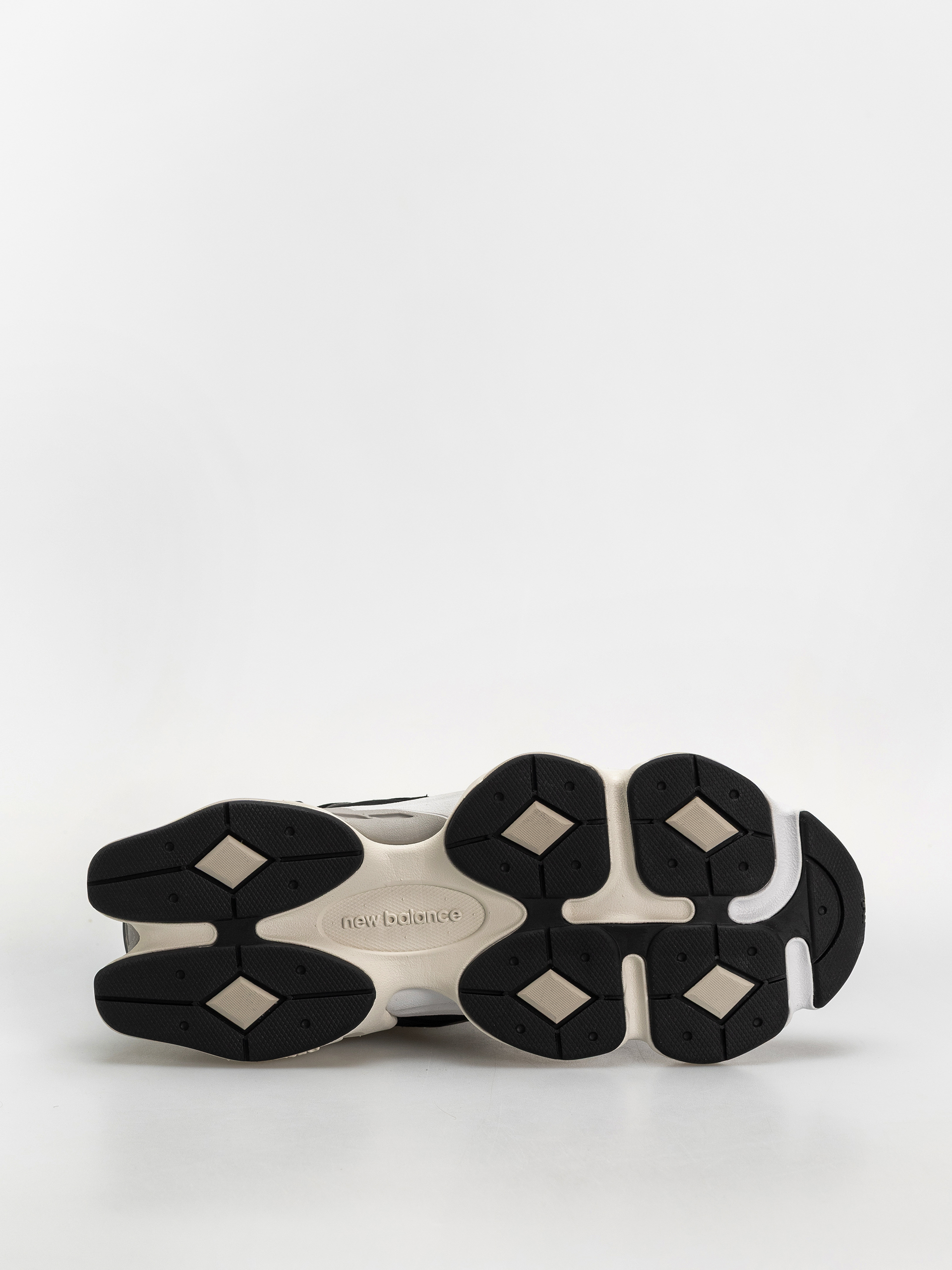 New Balance 9060 Cipők (black/tornado)