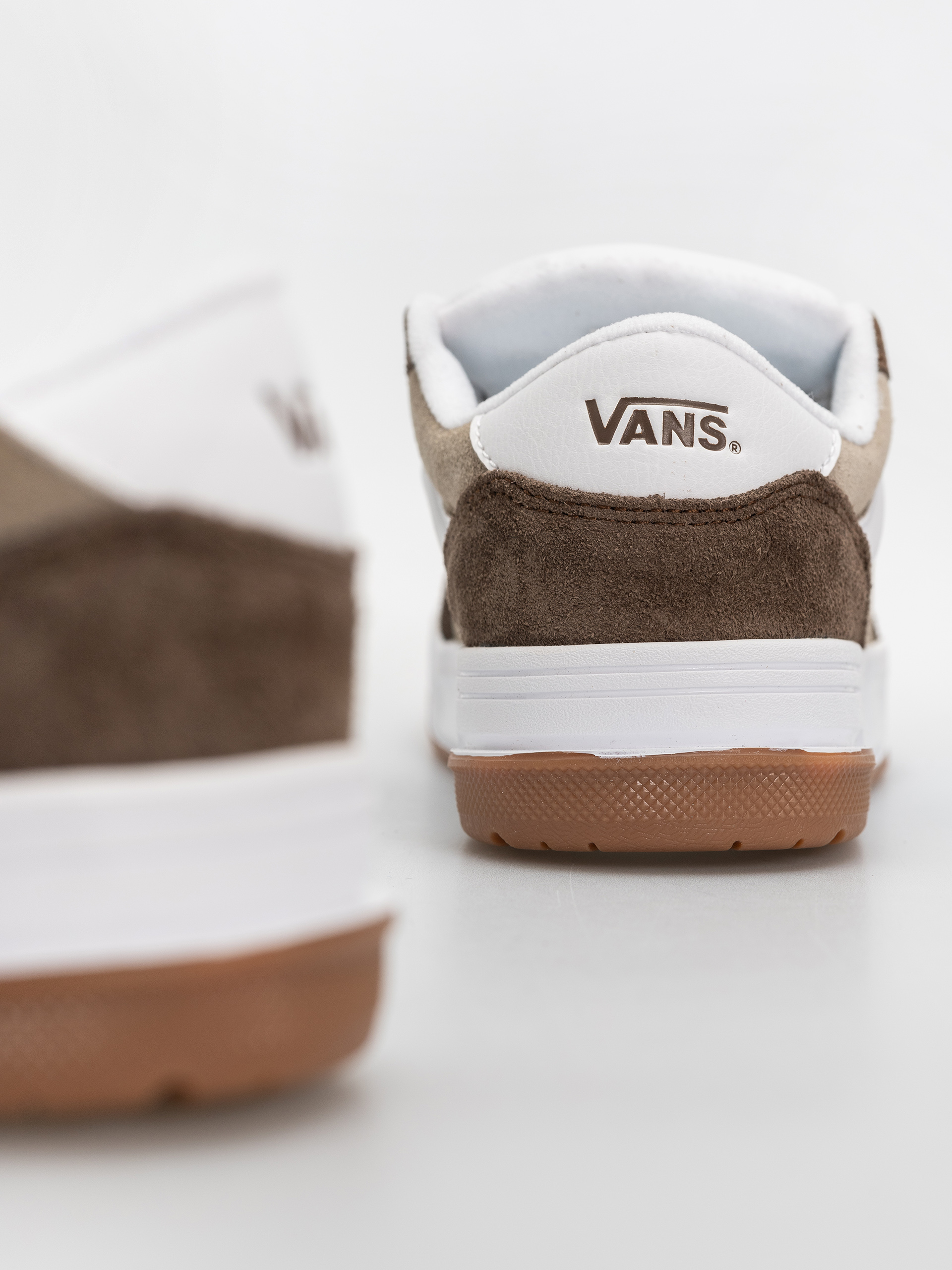 Vans Hylane Cipők (suede vintage cocoa)