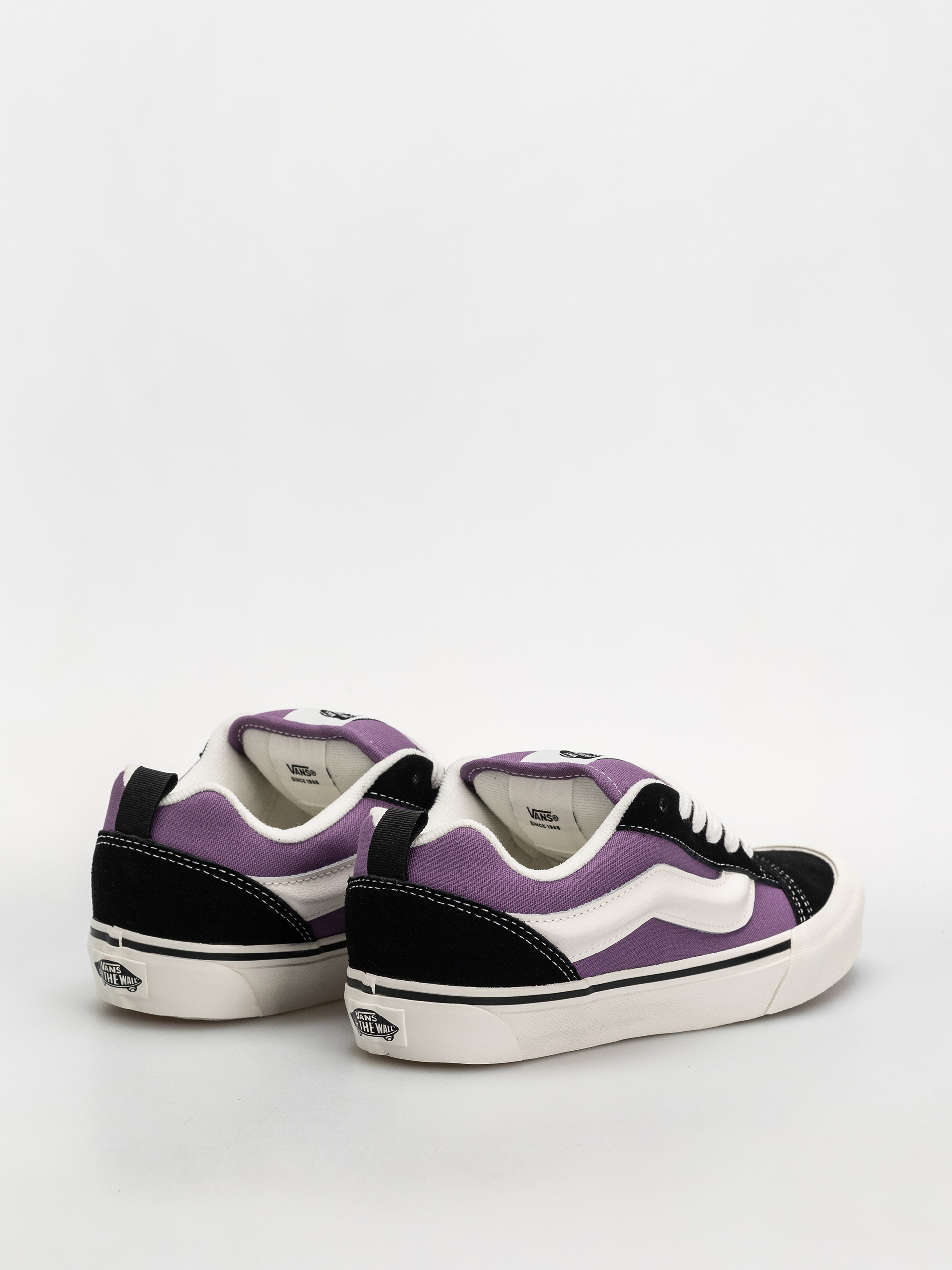 Vans Knu Skool Cipők (purple/black)