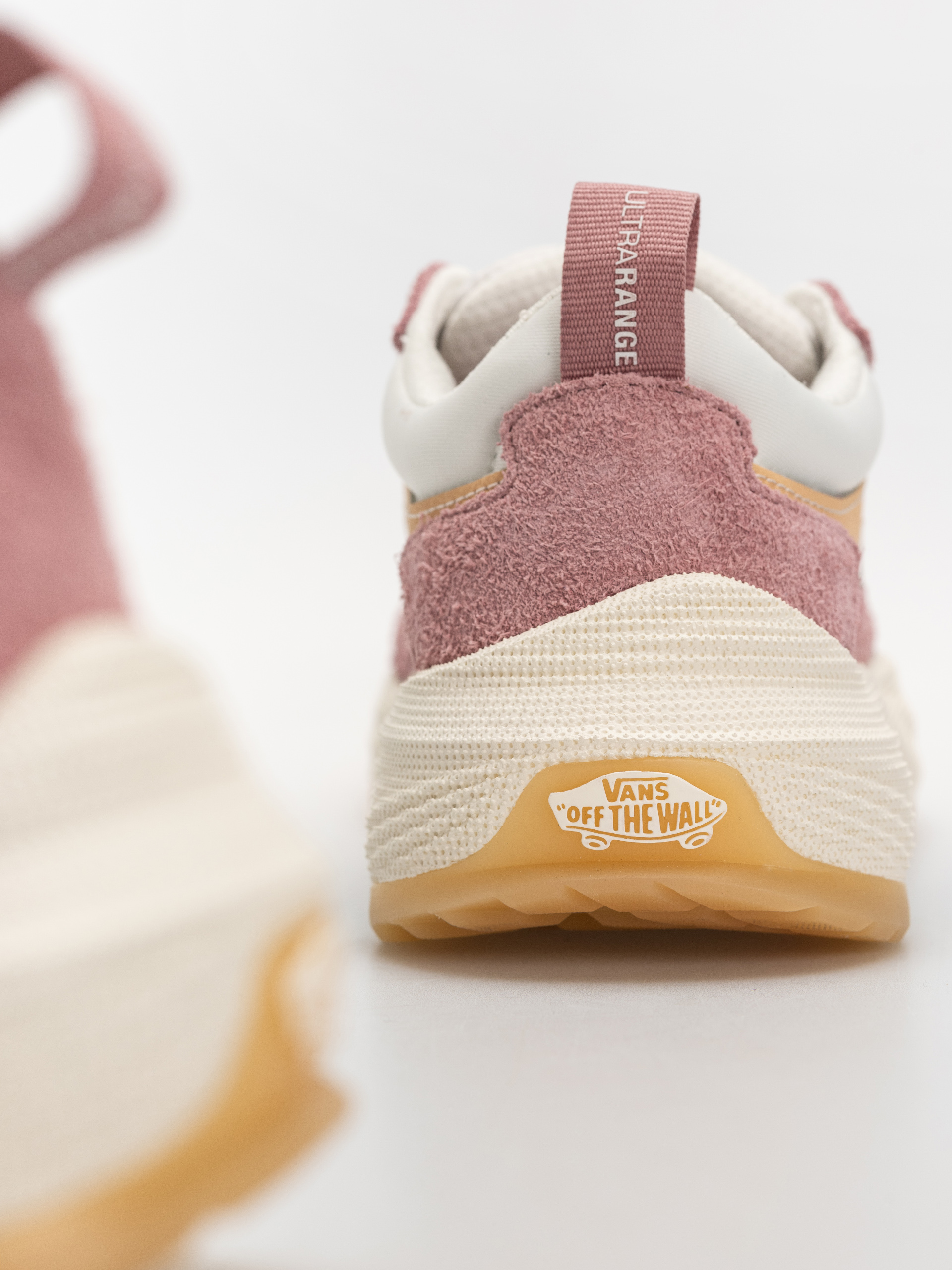 Vans Ultrarange Neo 2.0 Cipők (dusky rose)