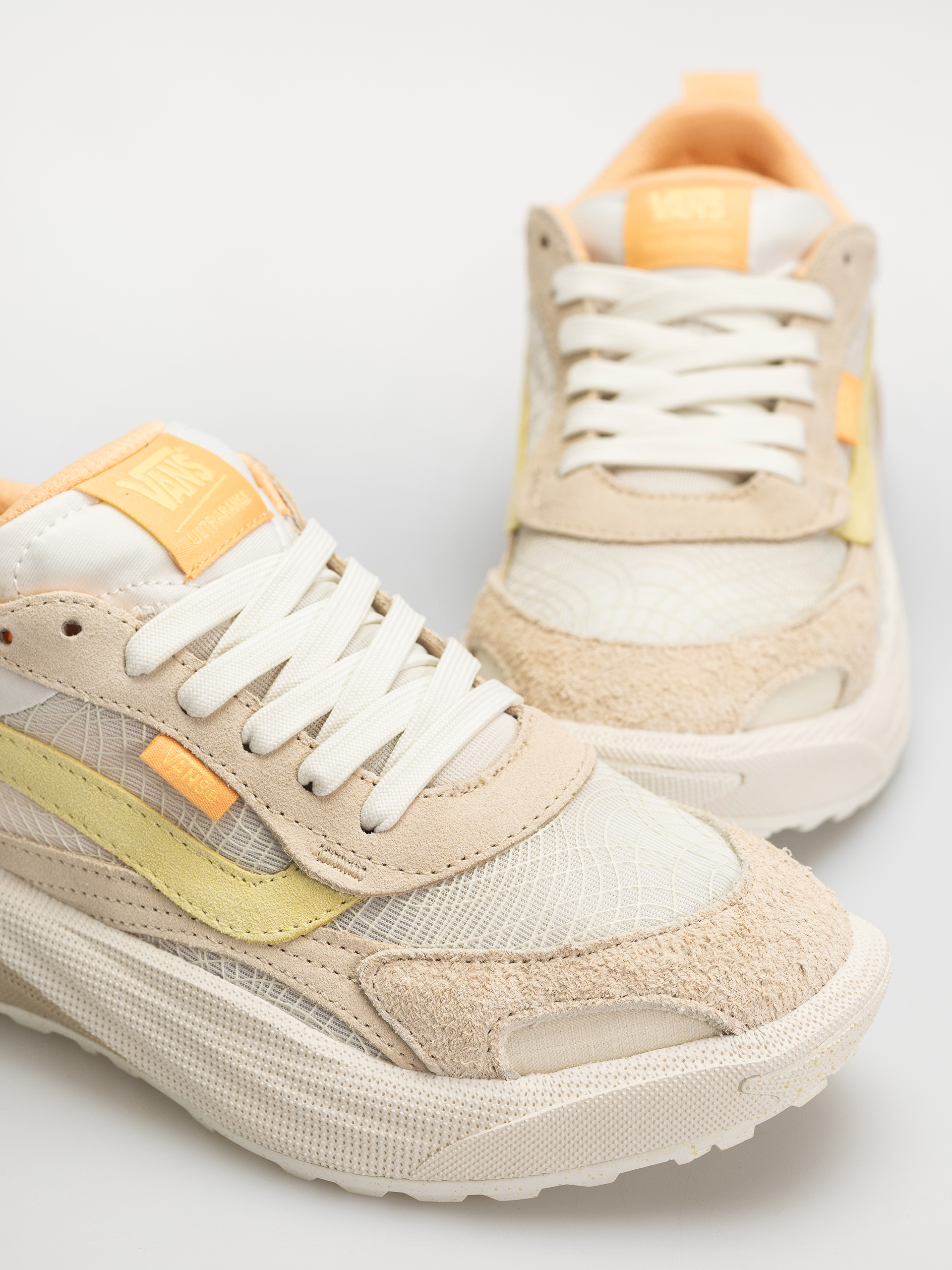 Vans Ultrarange Neo 2.0 Cipők (creme brulee/ye)