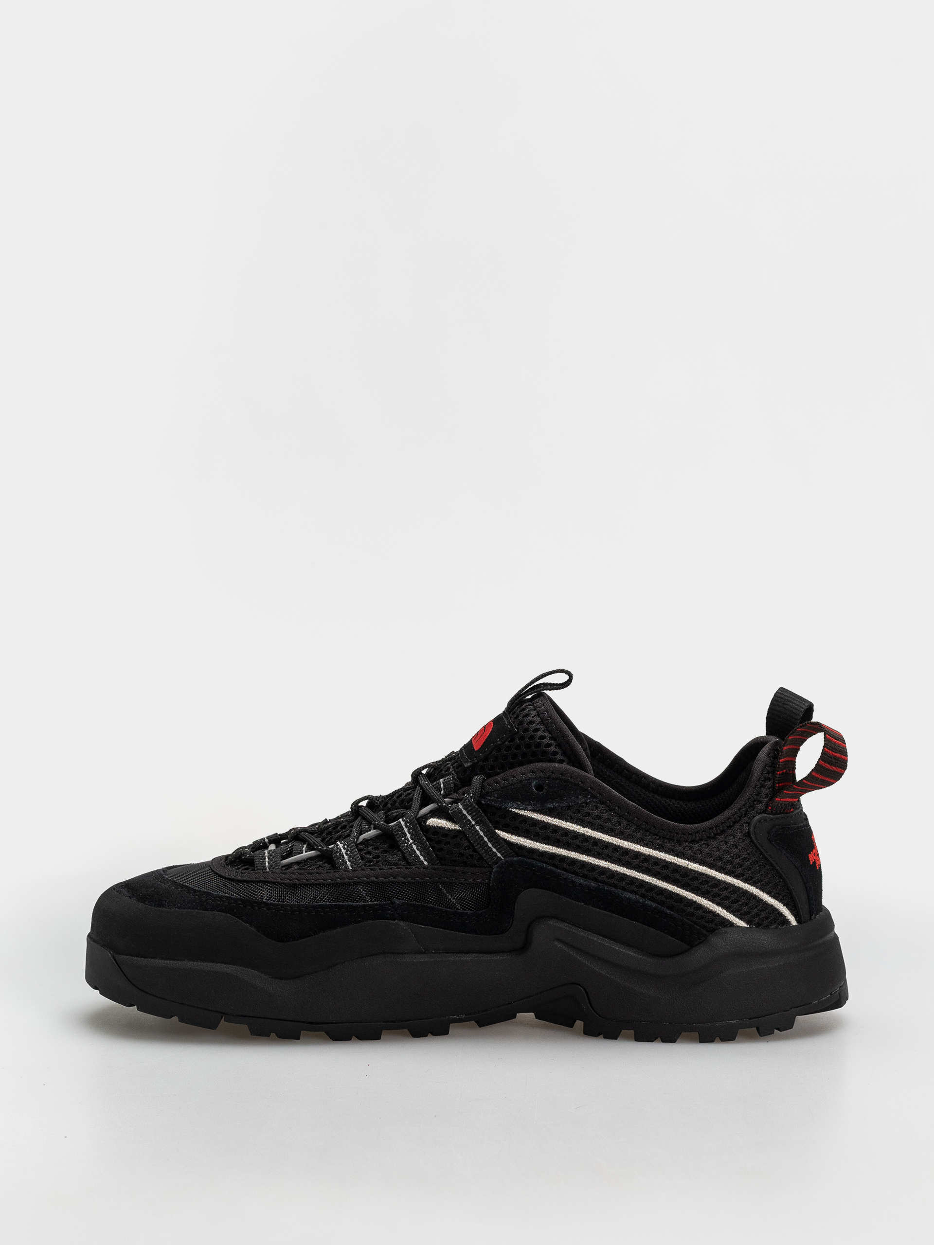 The North Face Clyffe Ultra Cipők (tnf blk/tnf red)