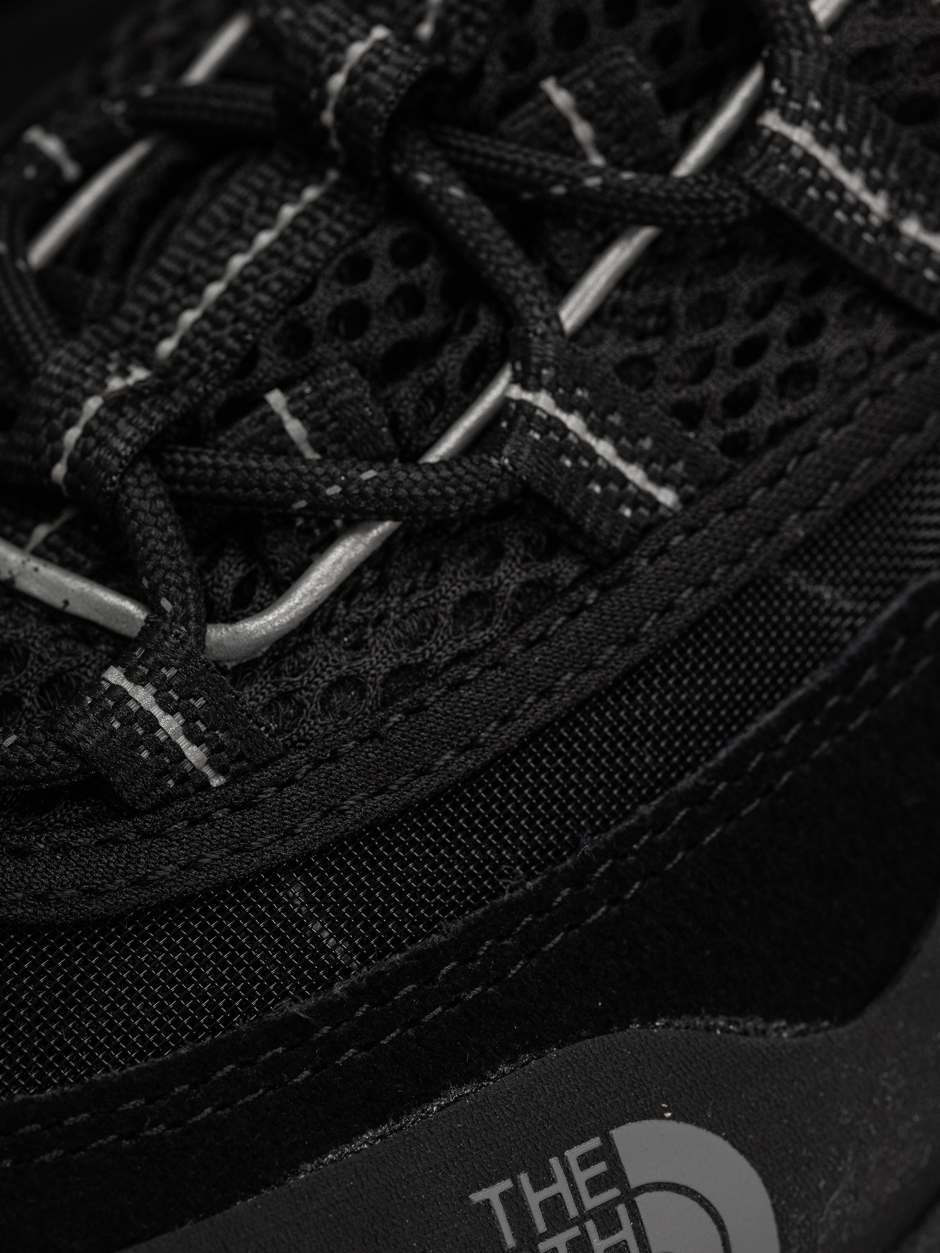 The North Face Clyffe Ultra Cipők (tnf blk/tnf red)