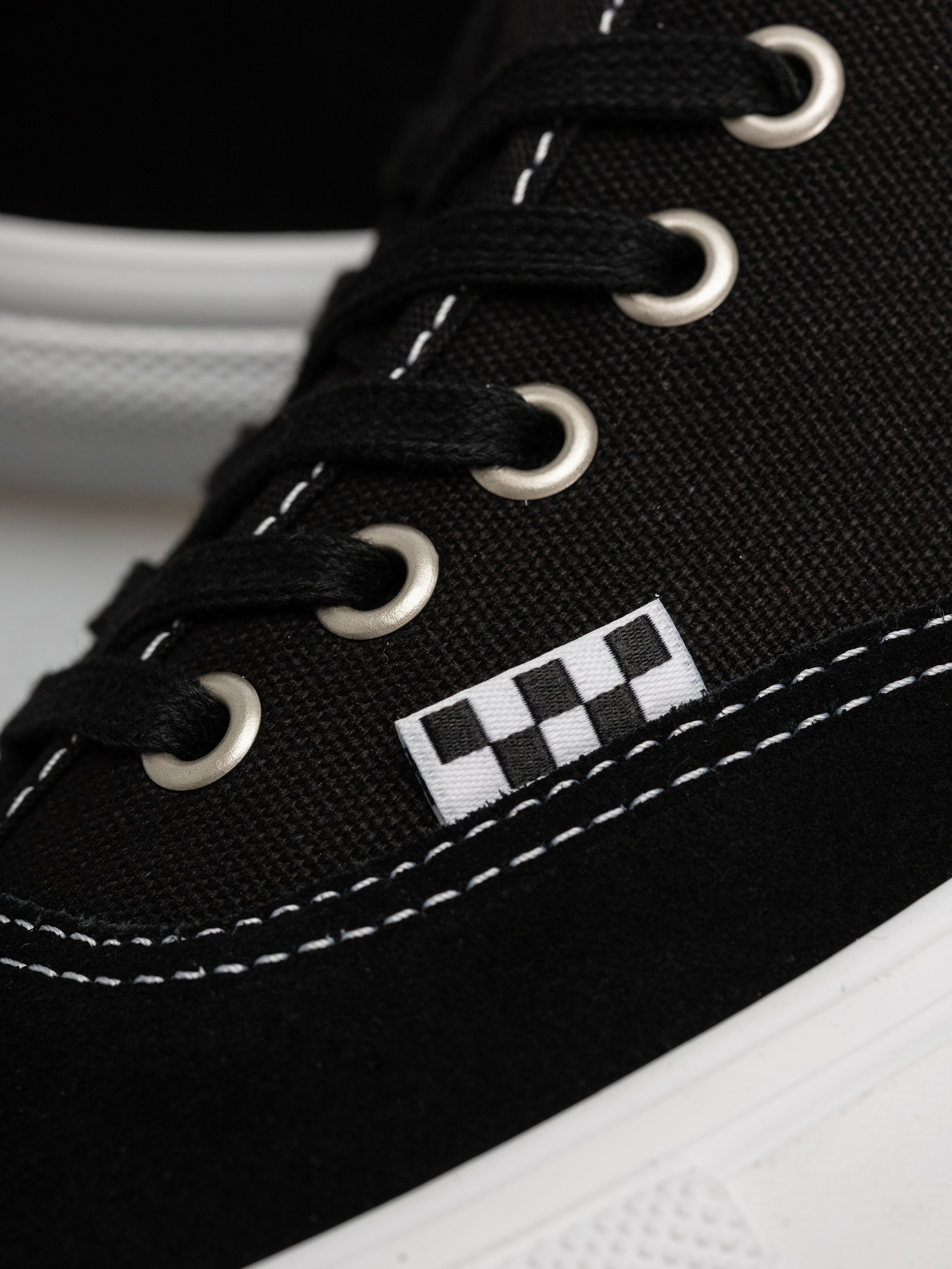 Vans Skate Authentic Mid Cipők (black/white)