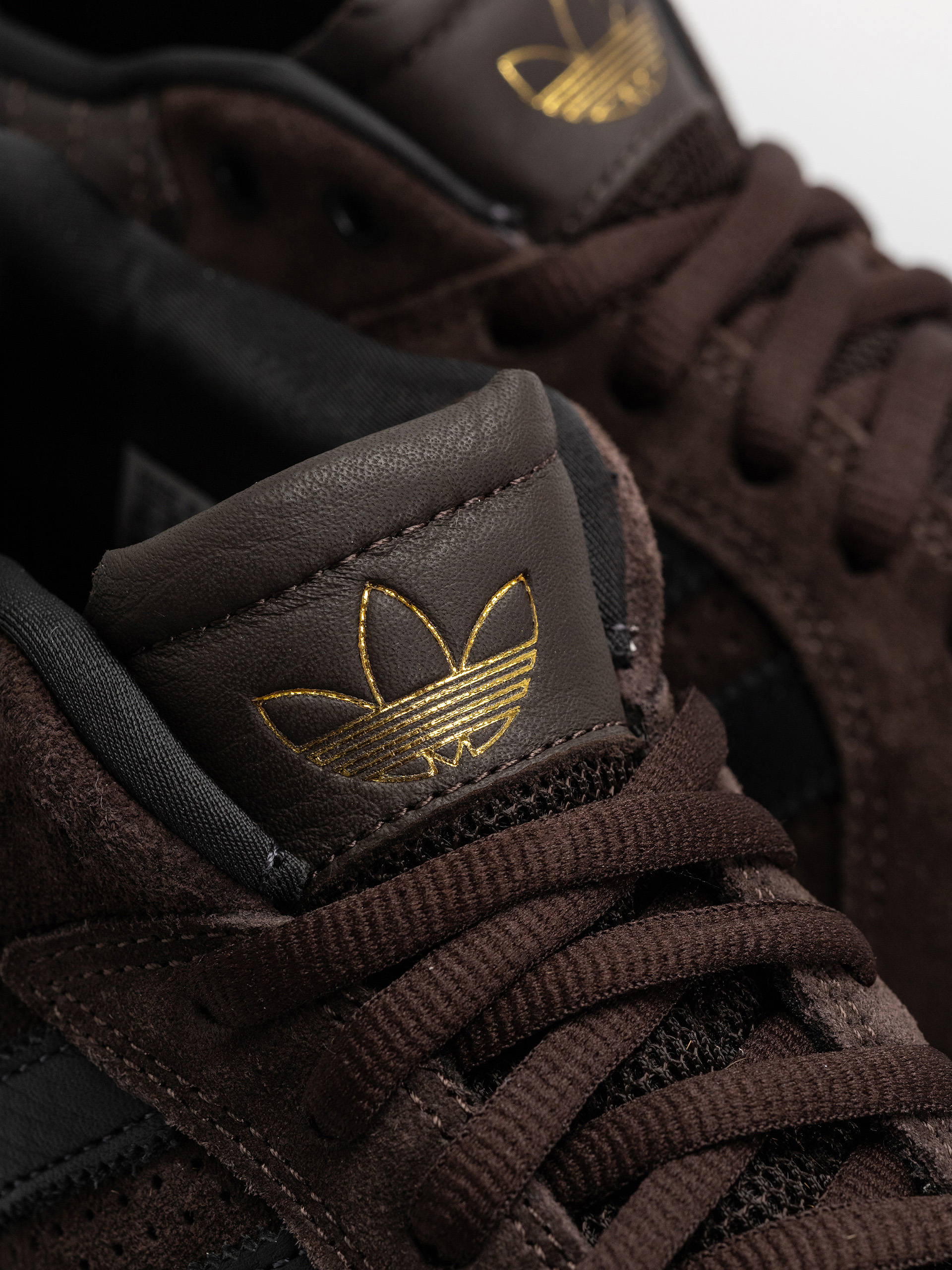 adidas Tyshawn Cipők (carbon/carbon)