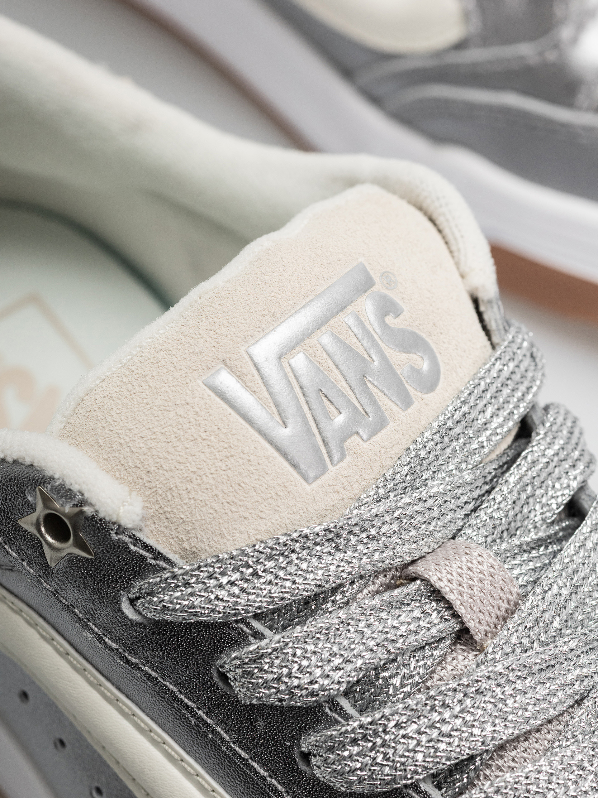 Vans Hylane Cipők (mtlc multi white)