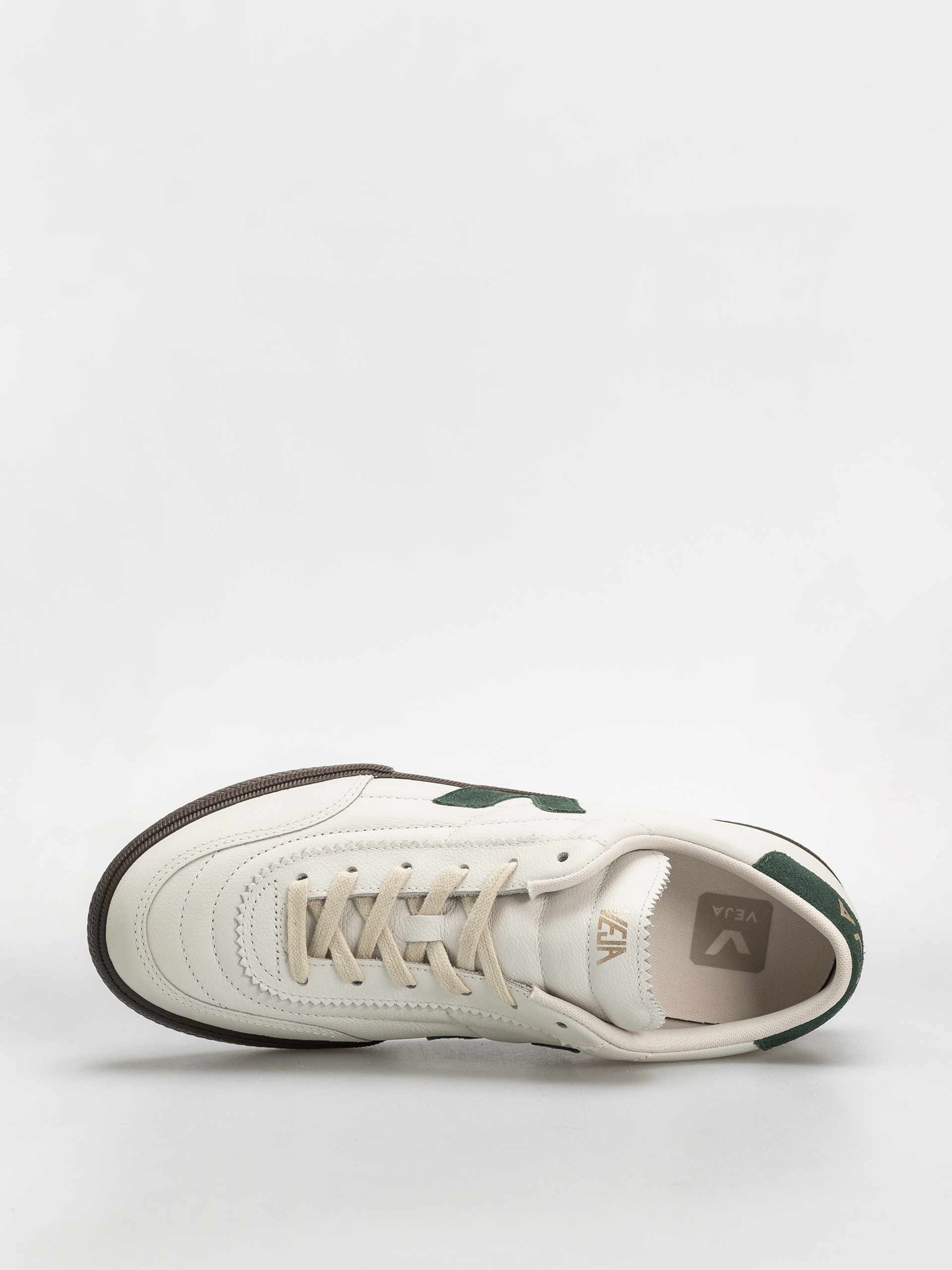 Veja Panenka Cipők (white cyprus eagle)