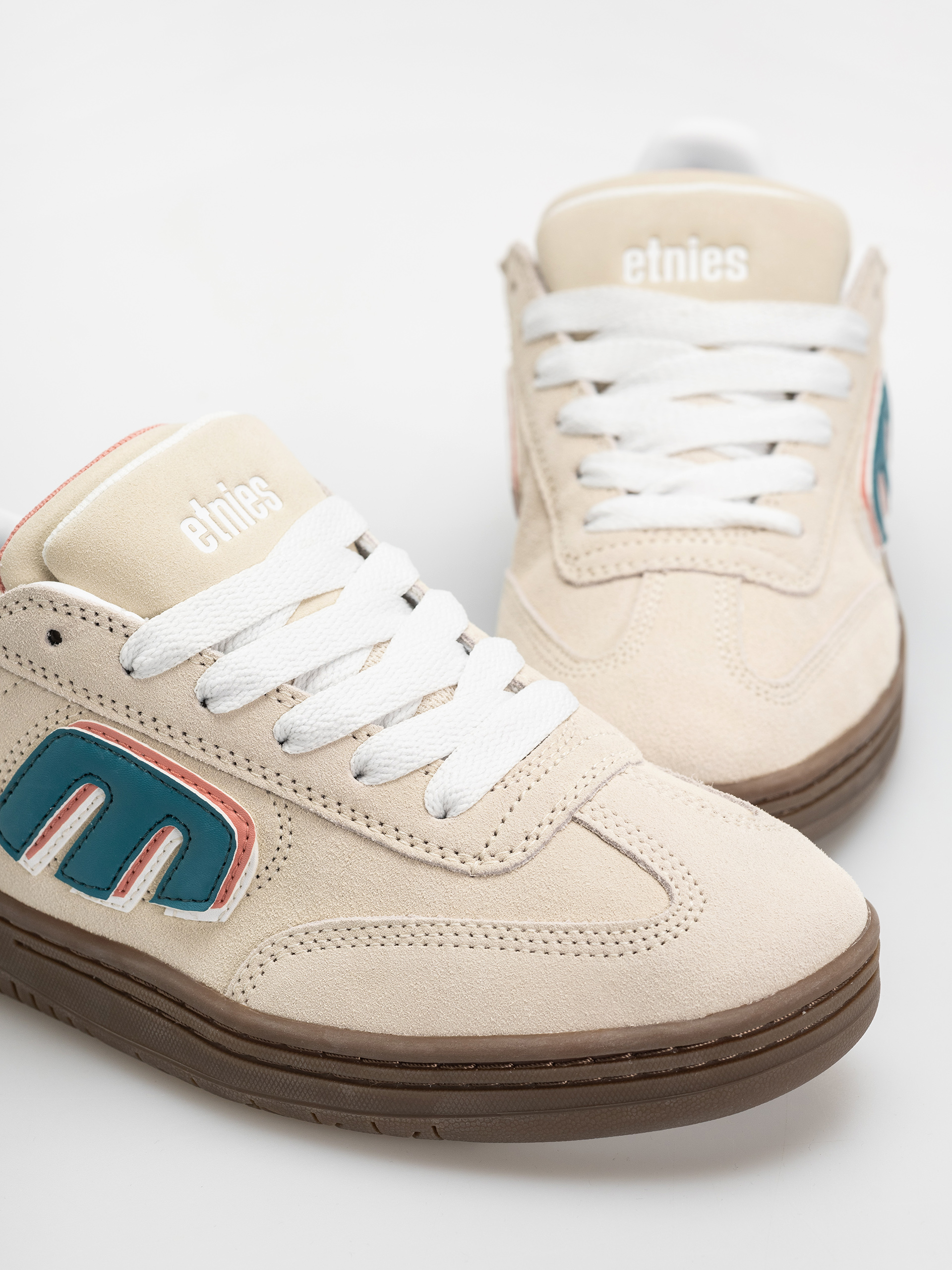 Etnies Locut Triple Tongue Cipők (tan)