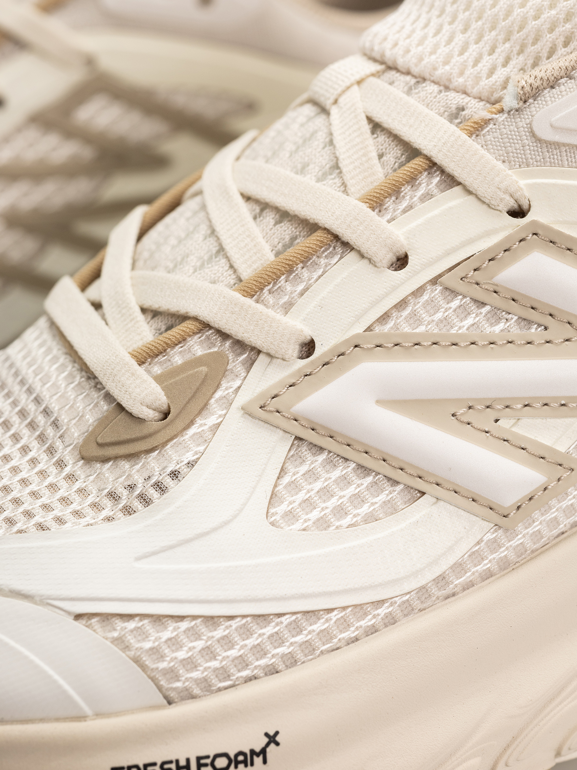 New Balance UTRN Cipők (linen/sea salt)