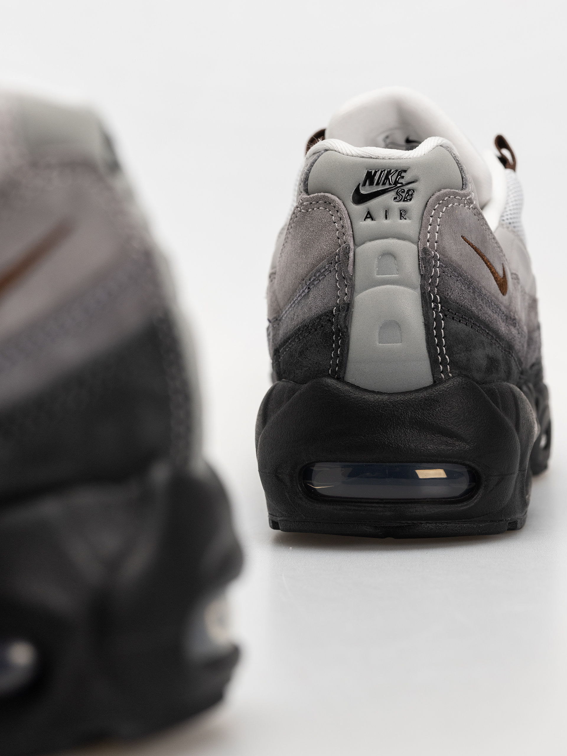 Nike SB Air Max 95 Cipők (black/cacao wow anthracite lt graphite)