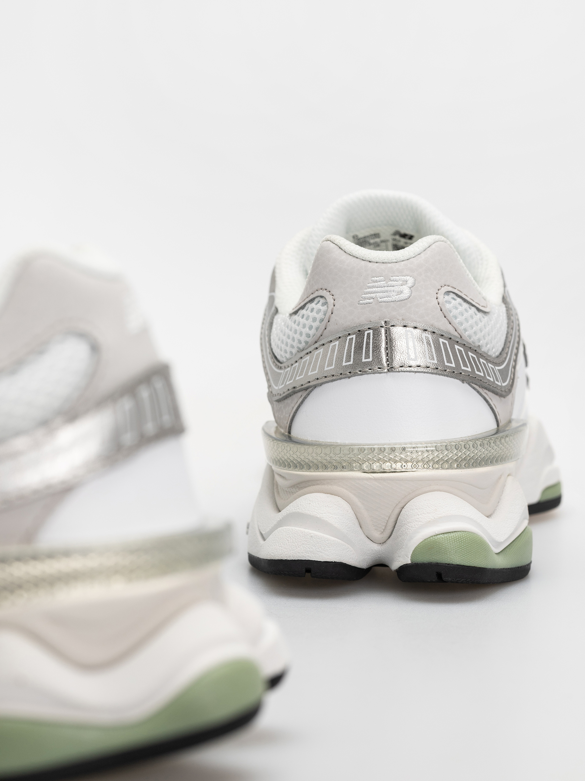 New Balance 9060 Cipők (103 white/oregano)