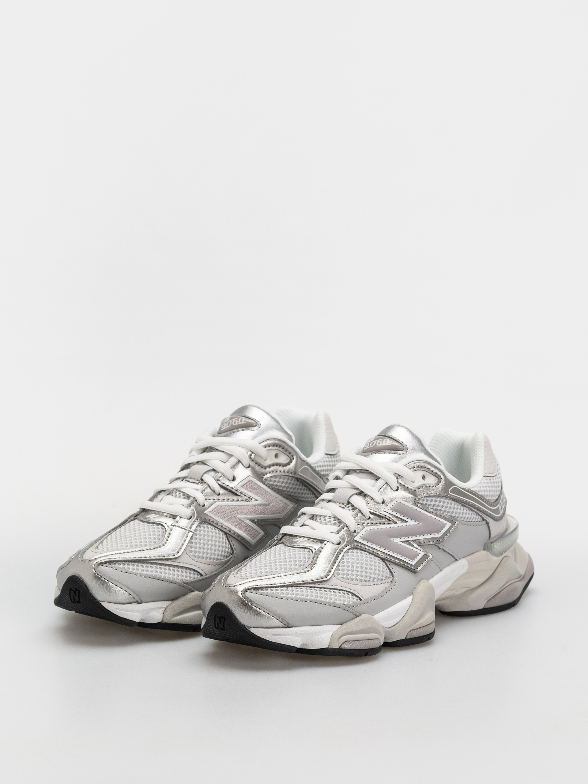 New Balance 9060 Cipők (raincloud/truffle salt)