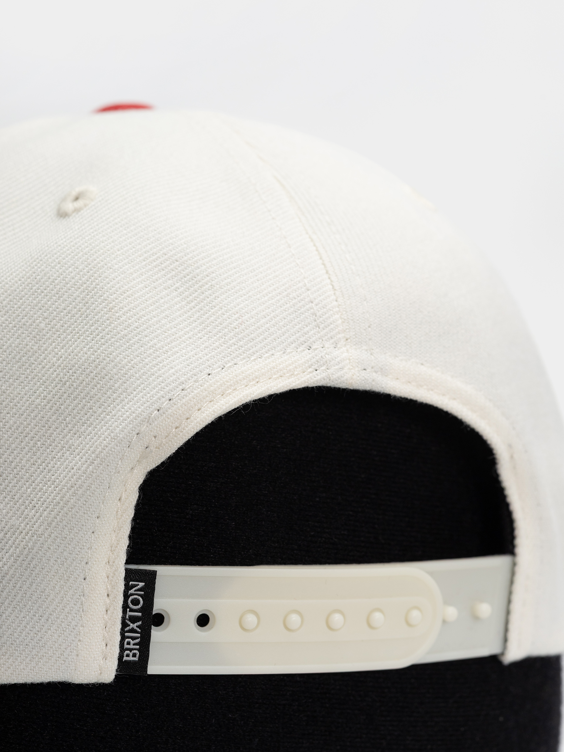 Brixton Crest C Mp Snapback Baseball sapka (off white/adrenaline rush)