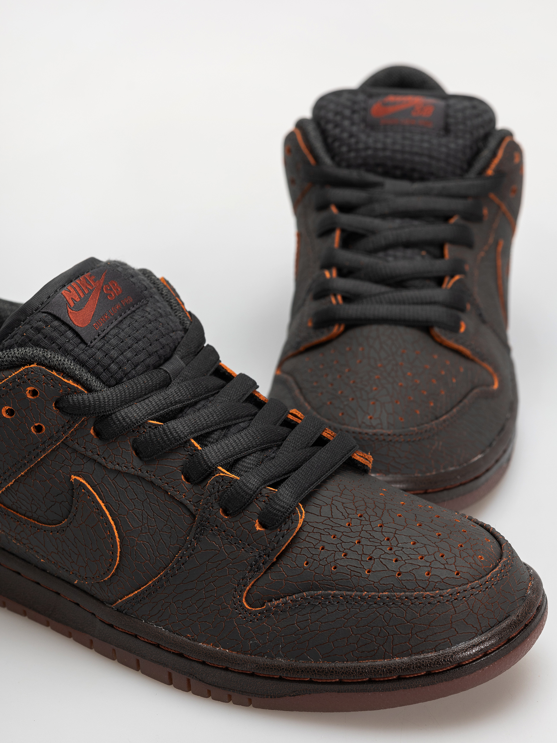 Nike SB Dunk Low Pro Prm Cipők (dk smoke grey/campfire orange black)